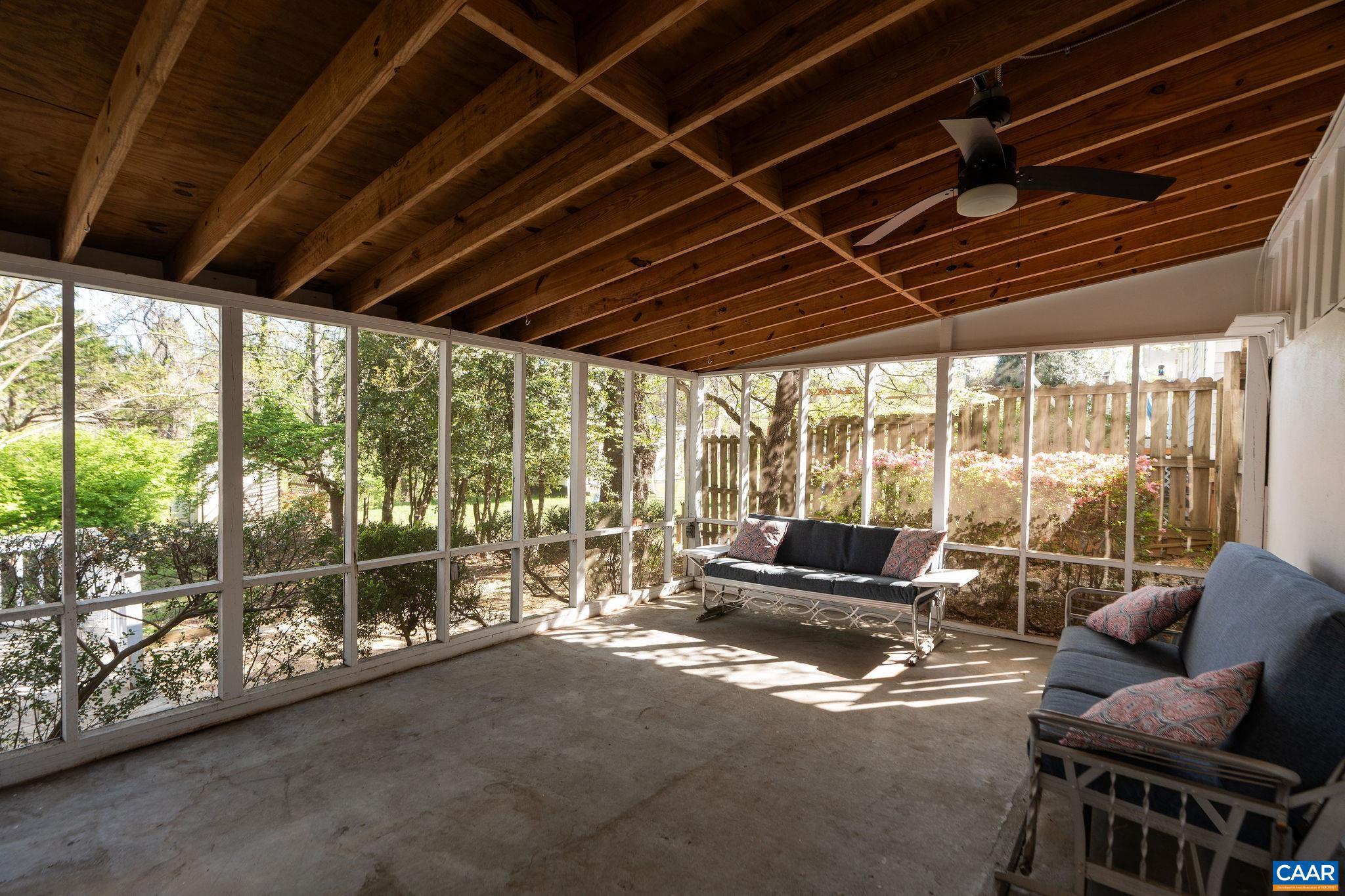 1116 HOLMES AVE