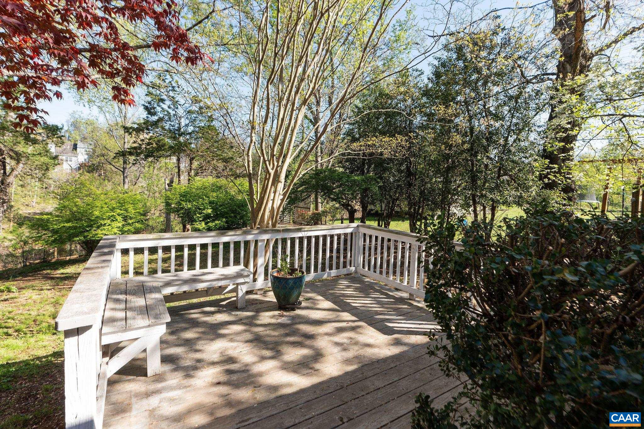 1116 HOLMES AVE