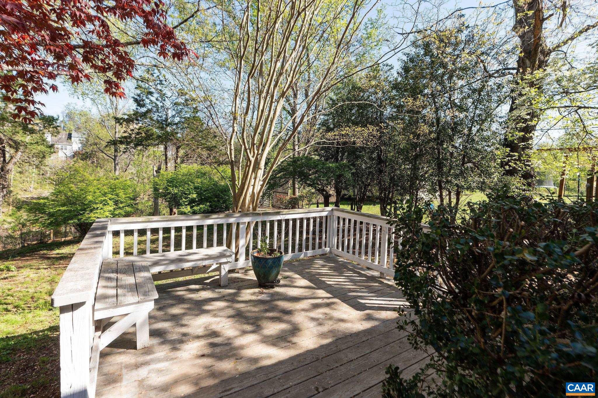 1116 HOLMES AVE