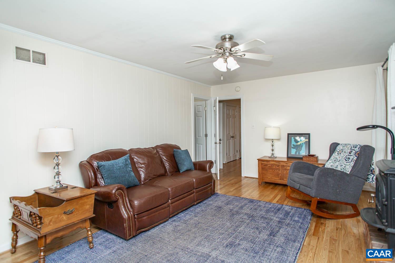 2750 MERIWETHER DR