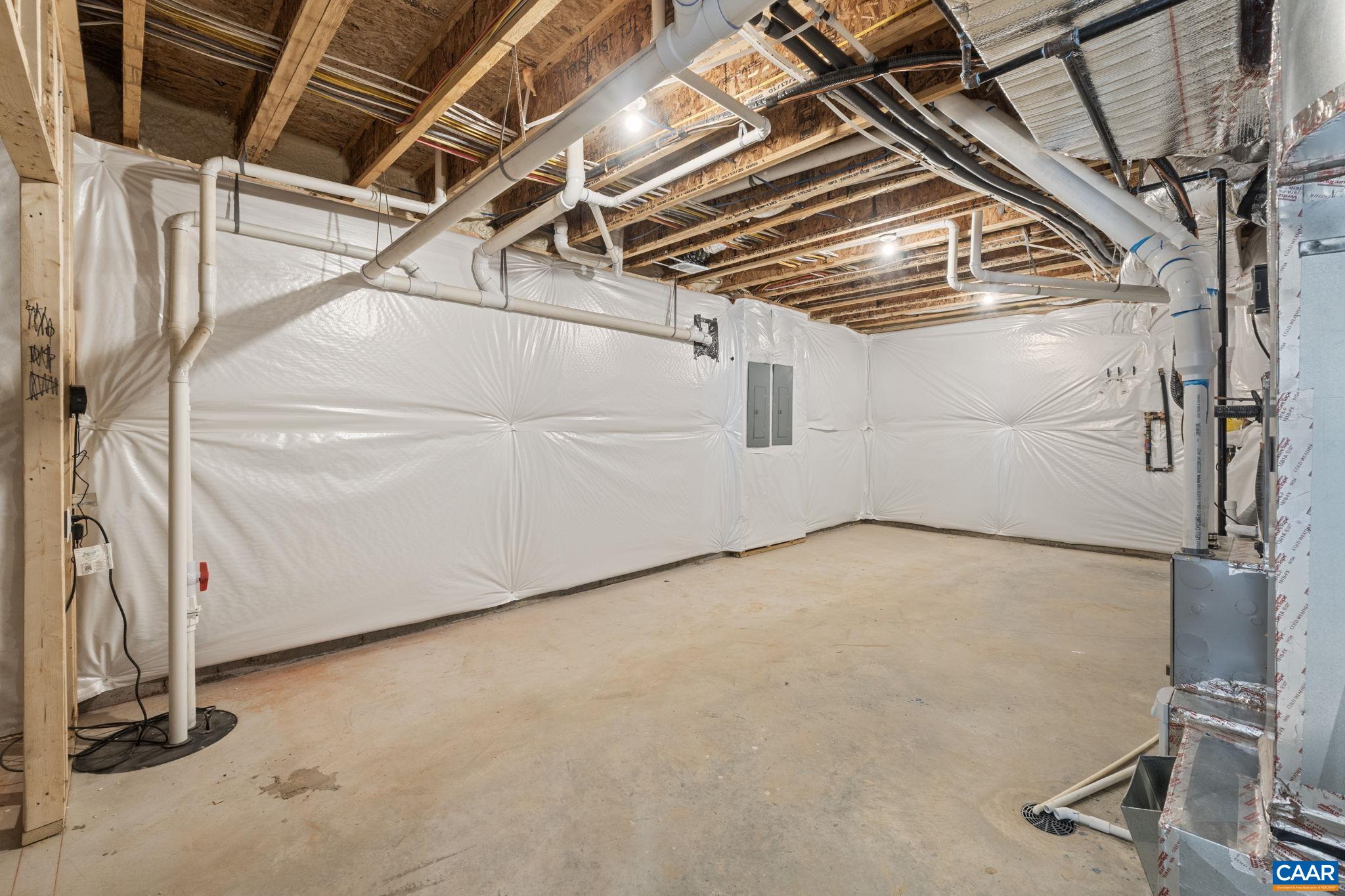 2362 LONICERA WAY