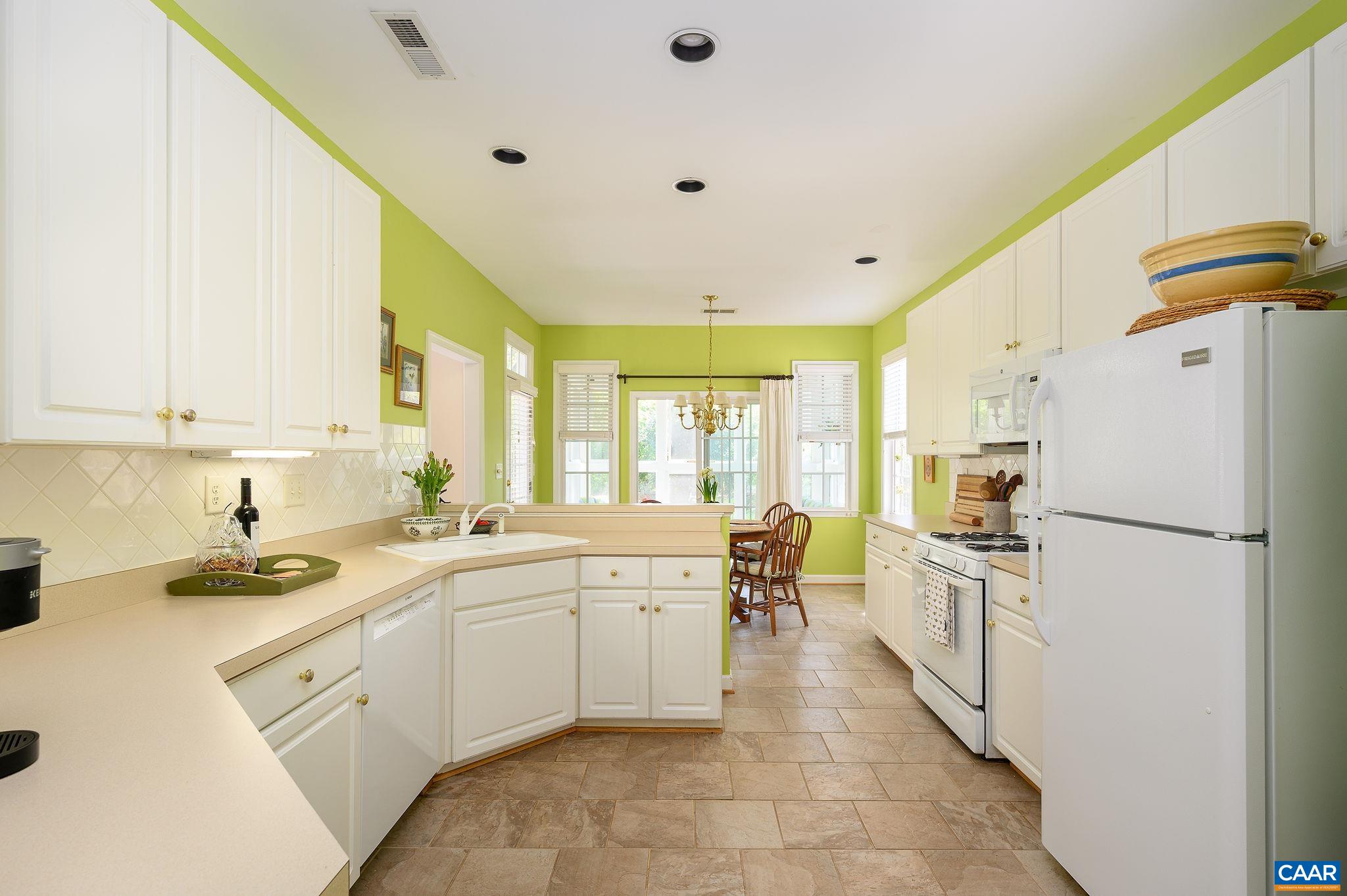 2112 SHEPHERDS RIDGE RD