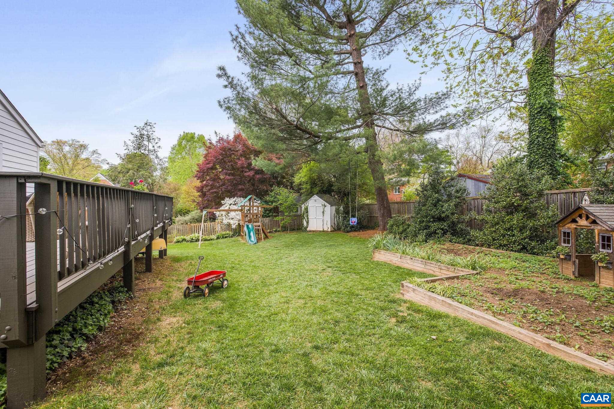 1433 WESTWOOD RD