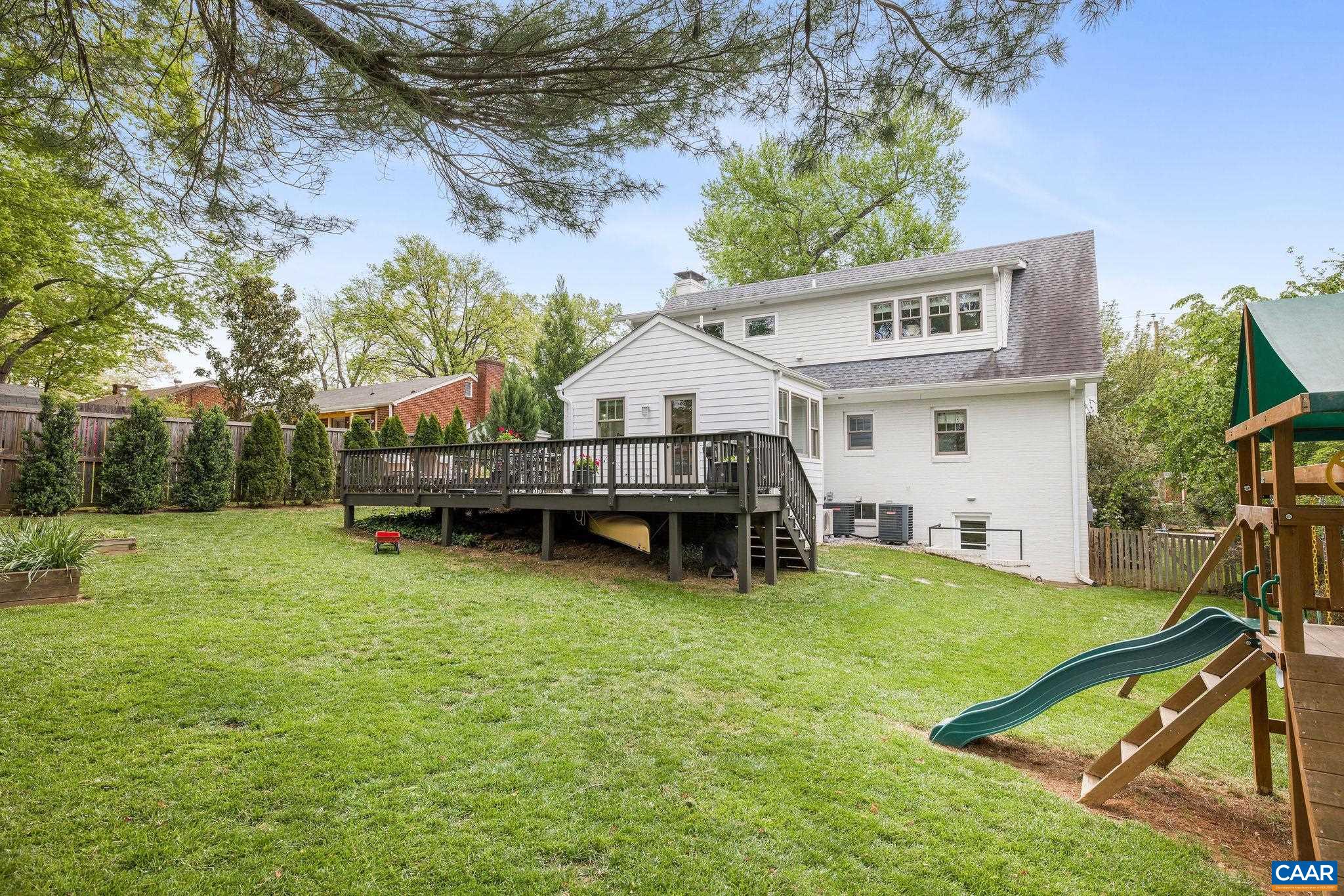 1433 WESTWOOD RD
