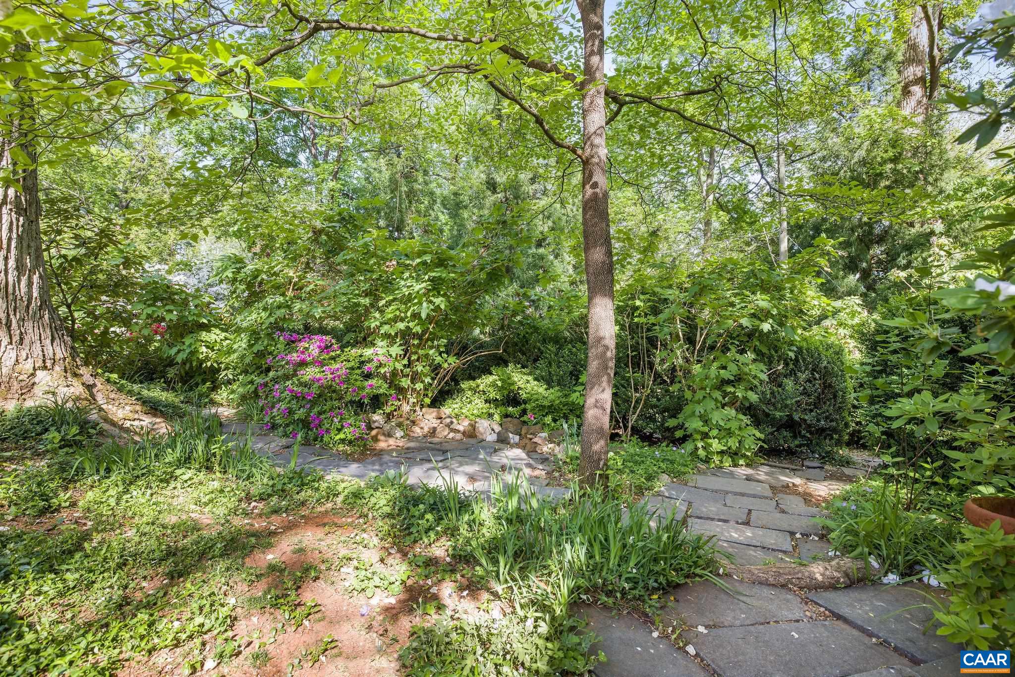 2616 JEFFERSON PARK CIR