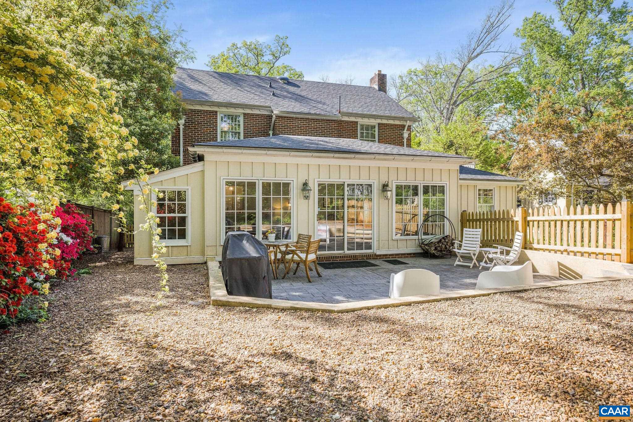 2616 JEFFERSON PARK CIR