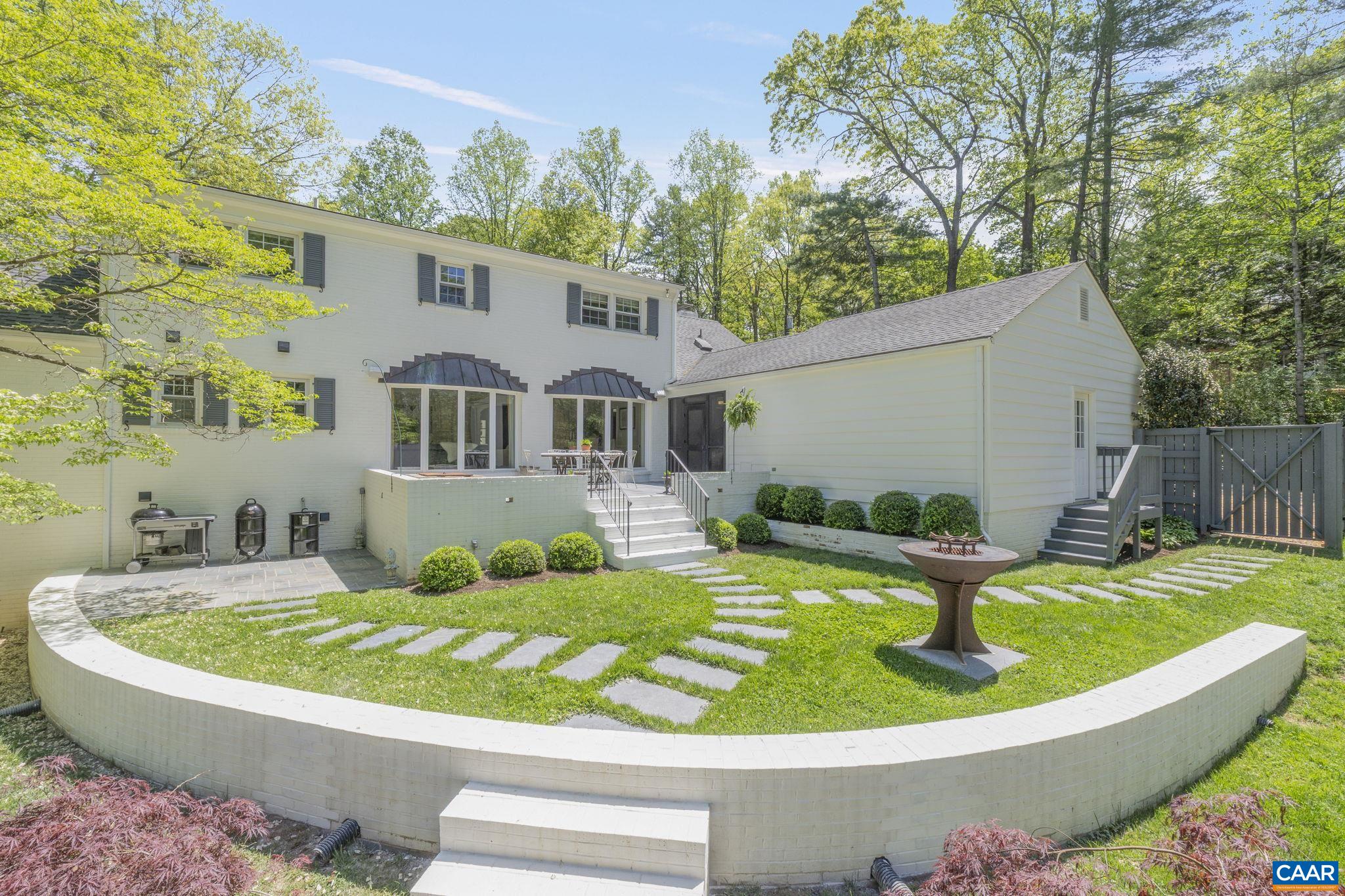 872 FLORDON DR