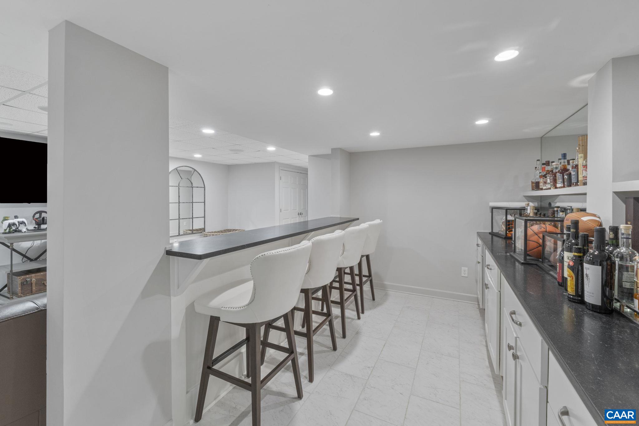 872 FLORDON DR