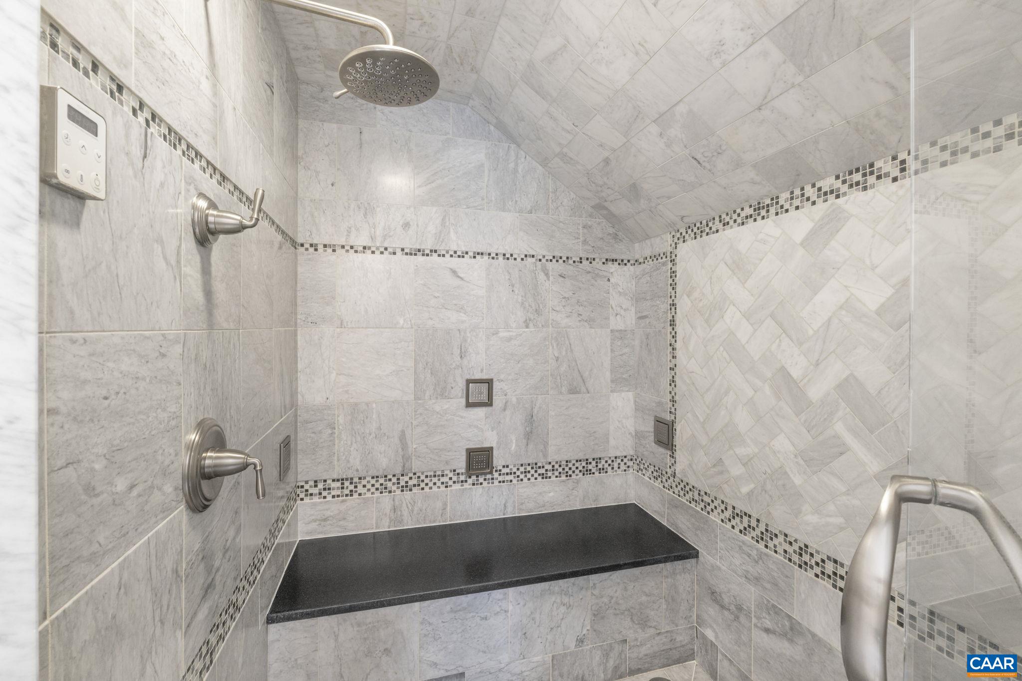 872 FLORDON DR