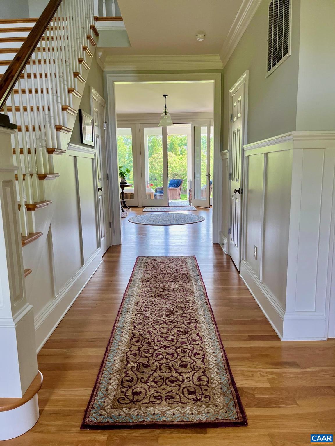 315 ELLINGTON BEND