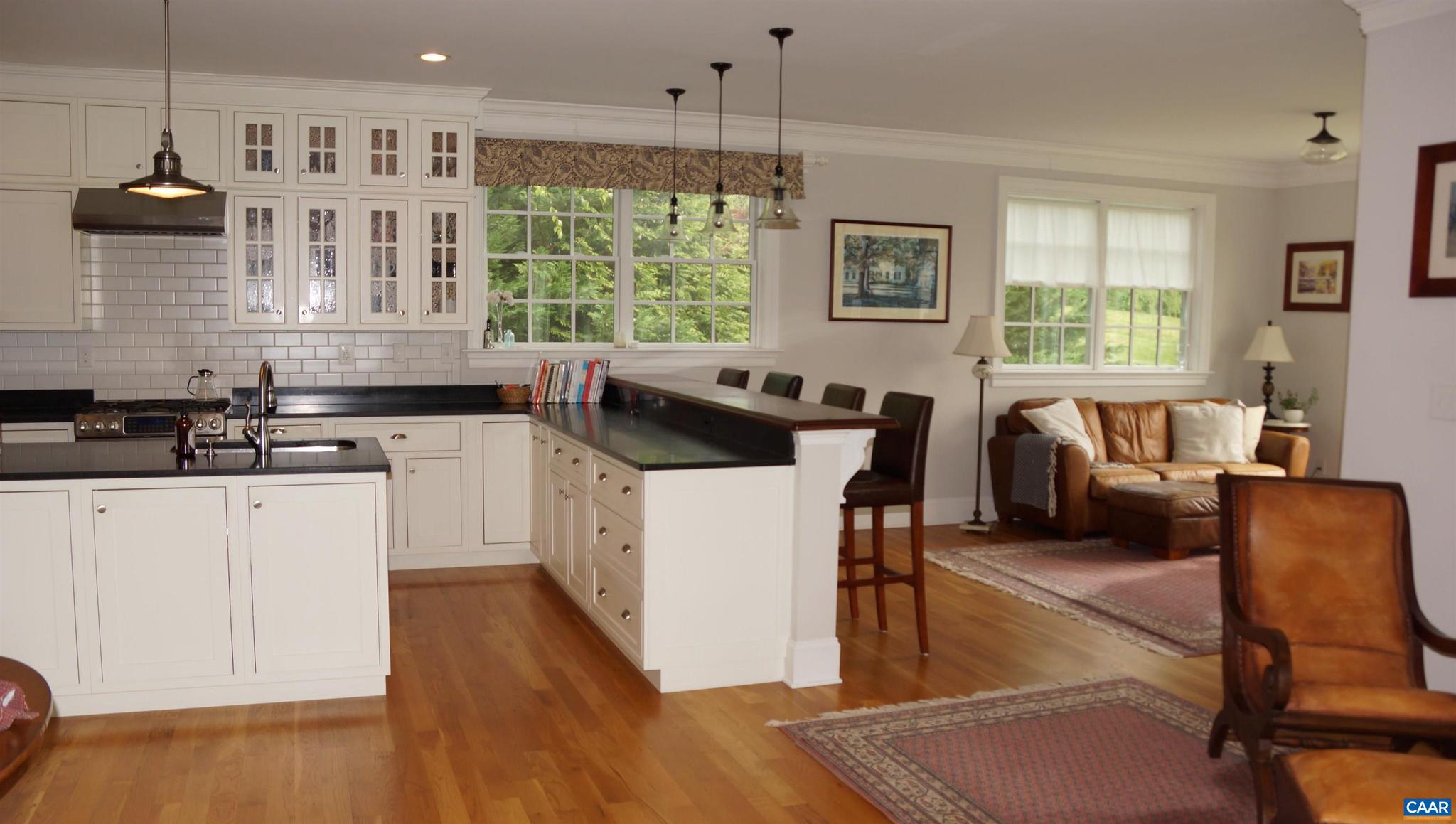 315 ELLINGTON BEND