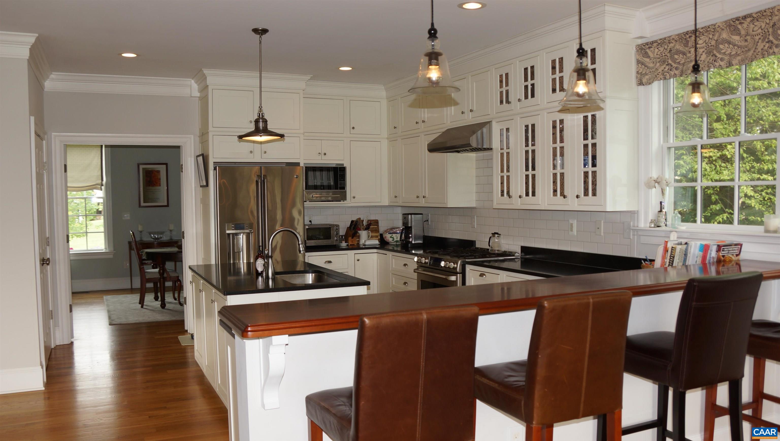 315 ELLINGTON BEND