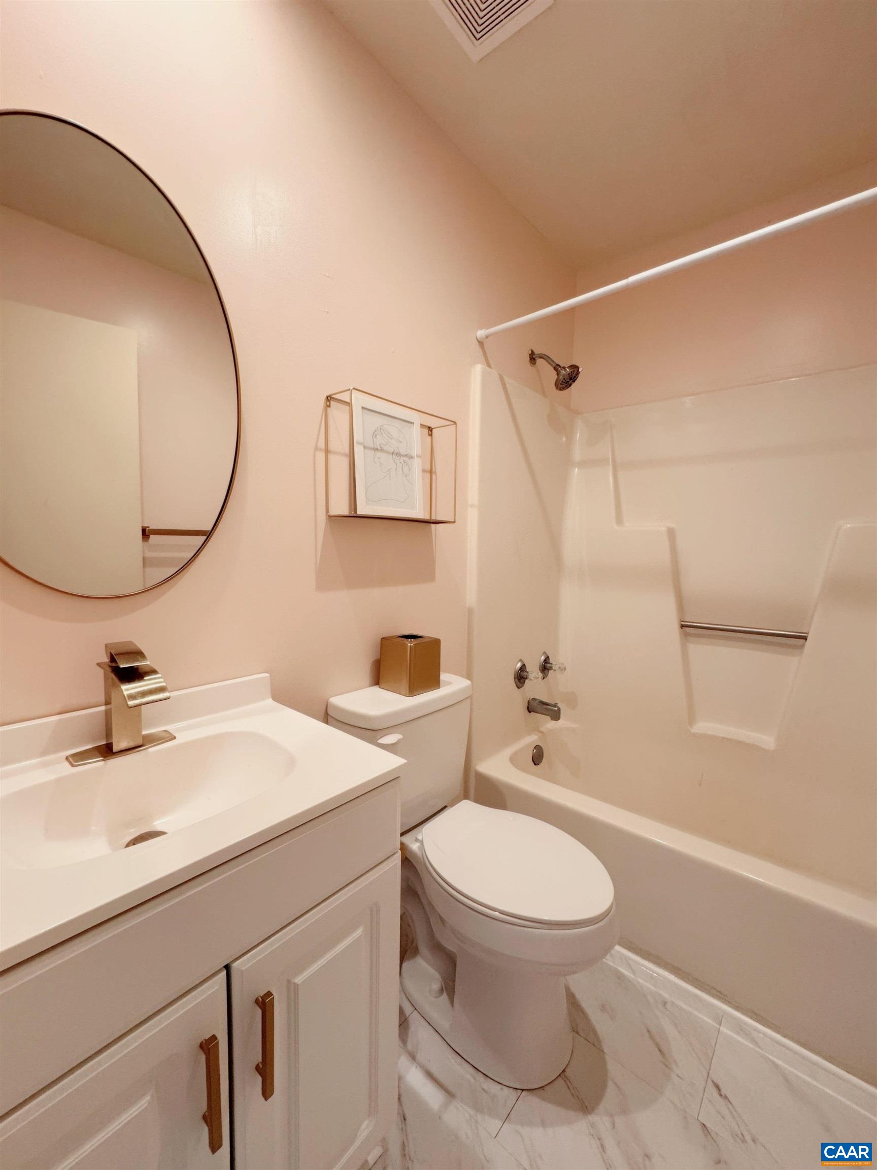 1305 WERTLAND ST Unit: B-8
