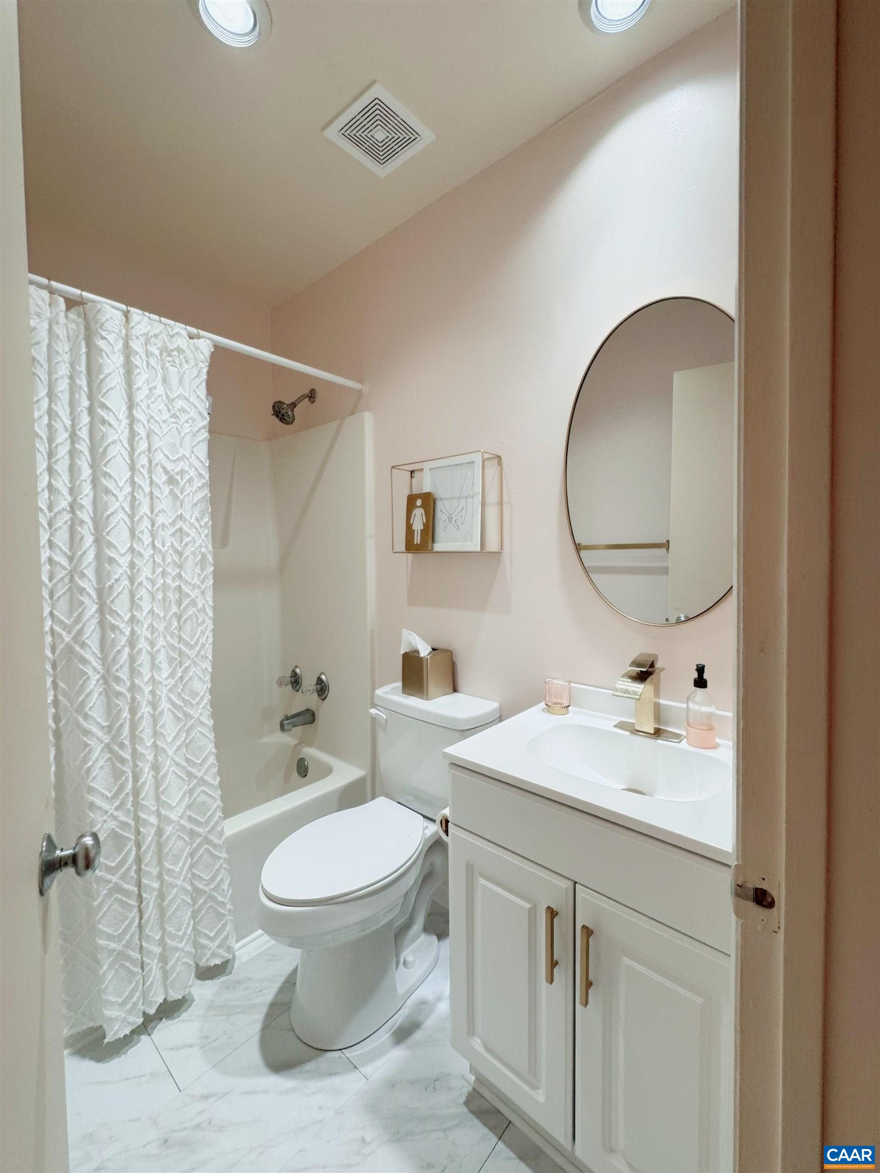 1305 WERTLAND ST Unit: B-8