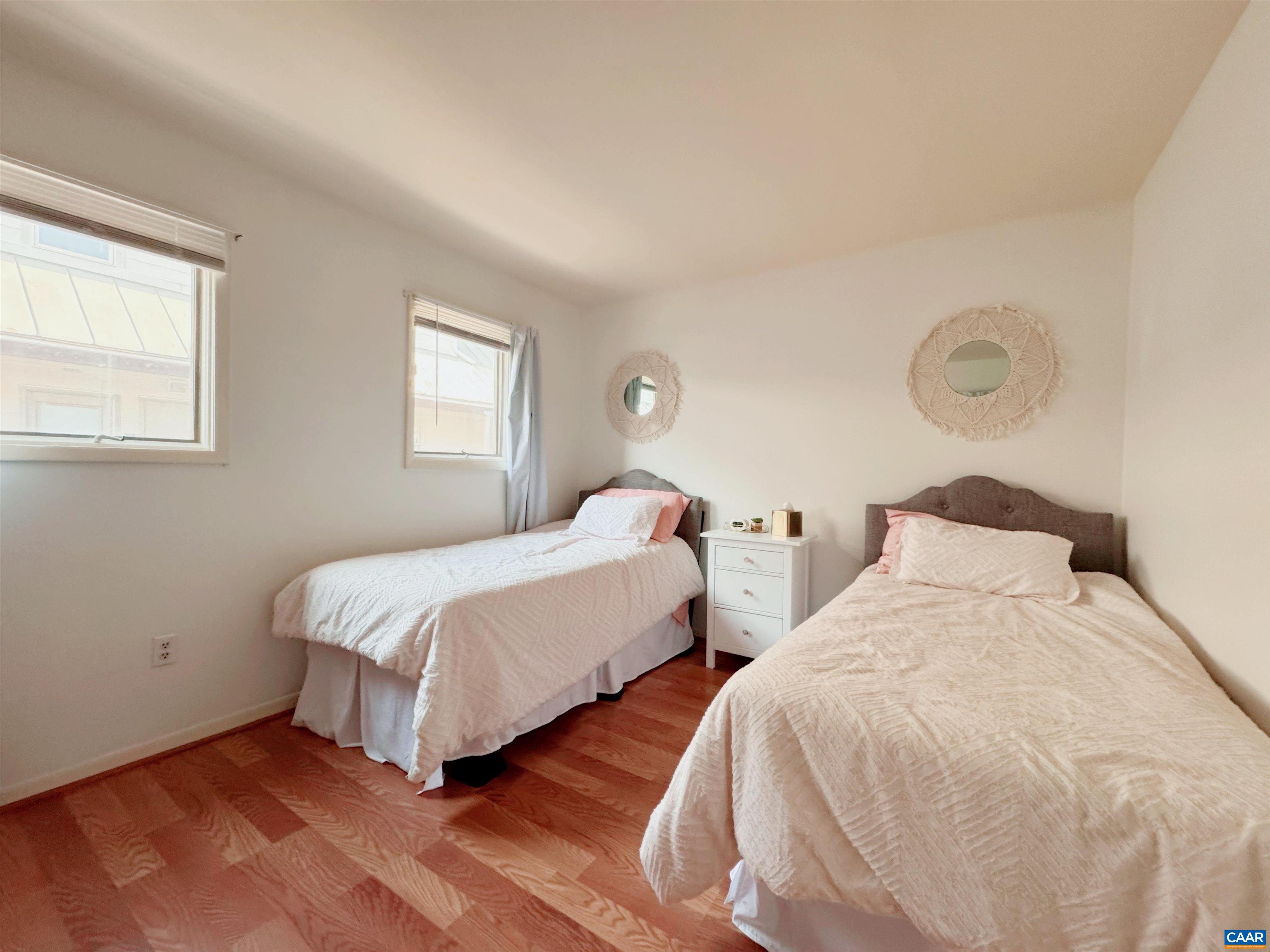 1305 WERTLAND ST Unit: B-8