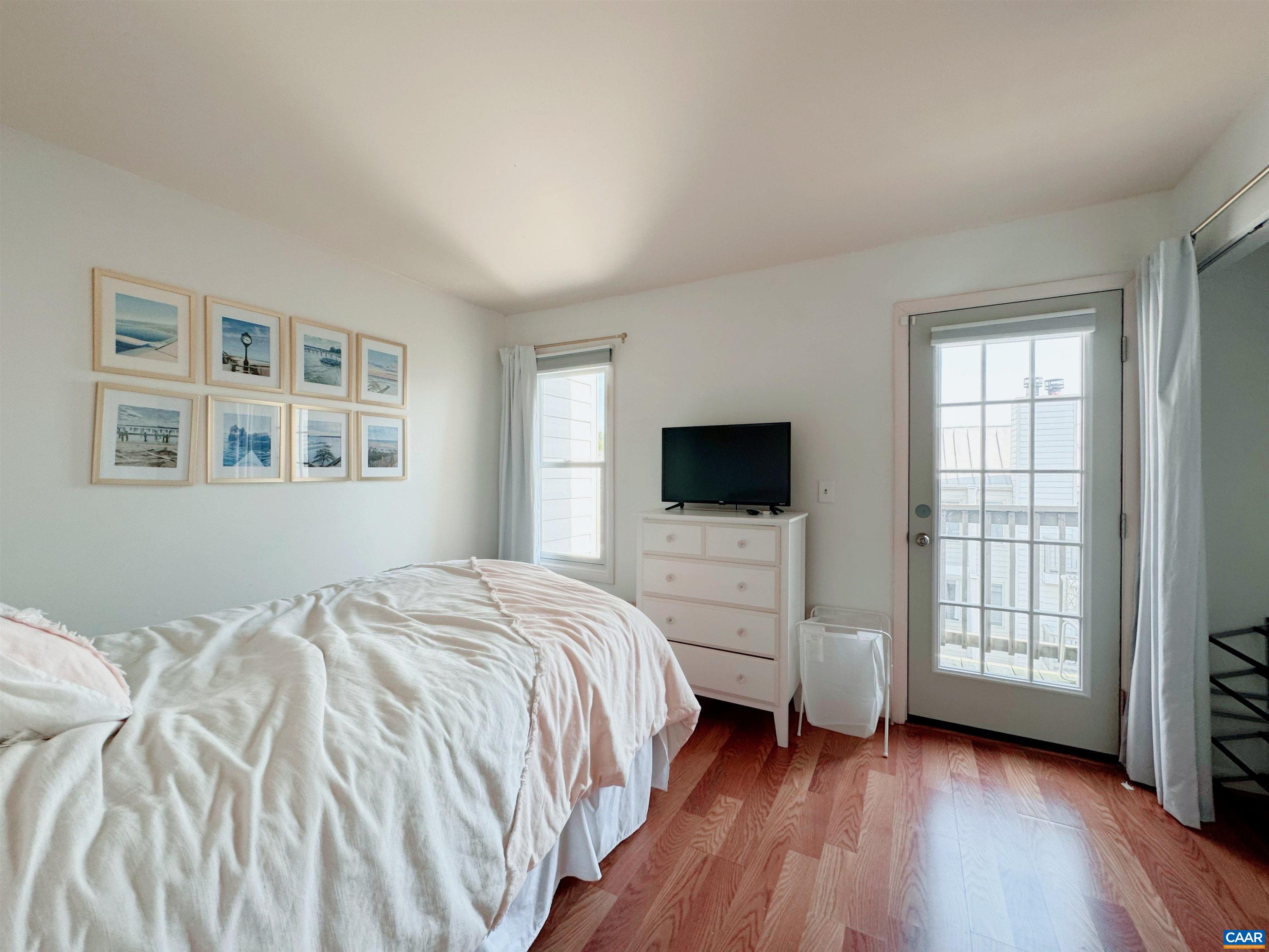 1305 WERTLAND ST Unit: B-8