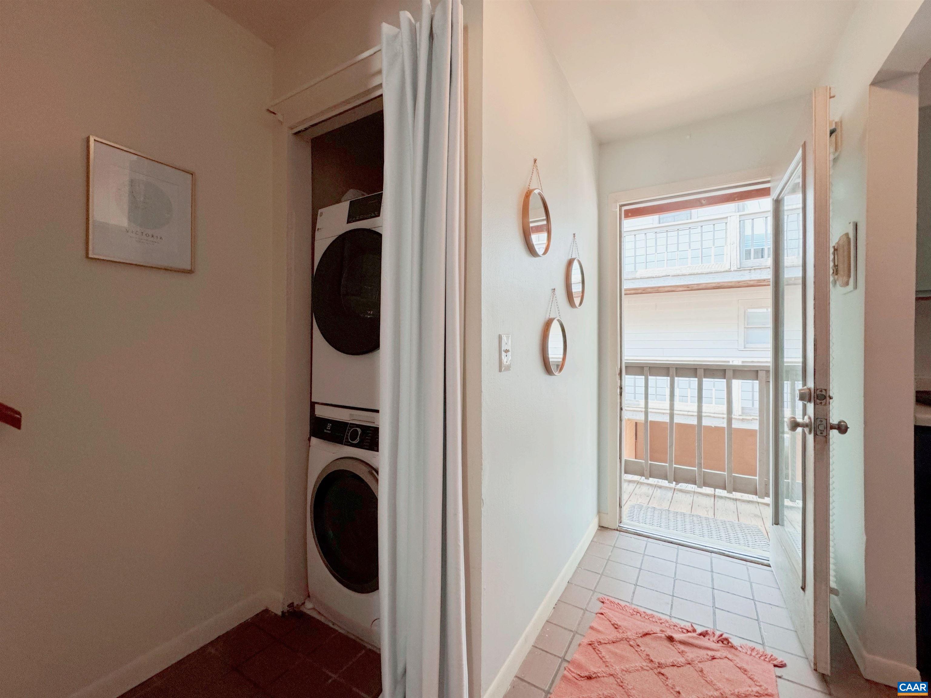 1305 WERTLAND ST Unit: B-8