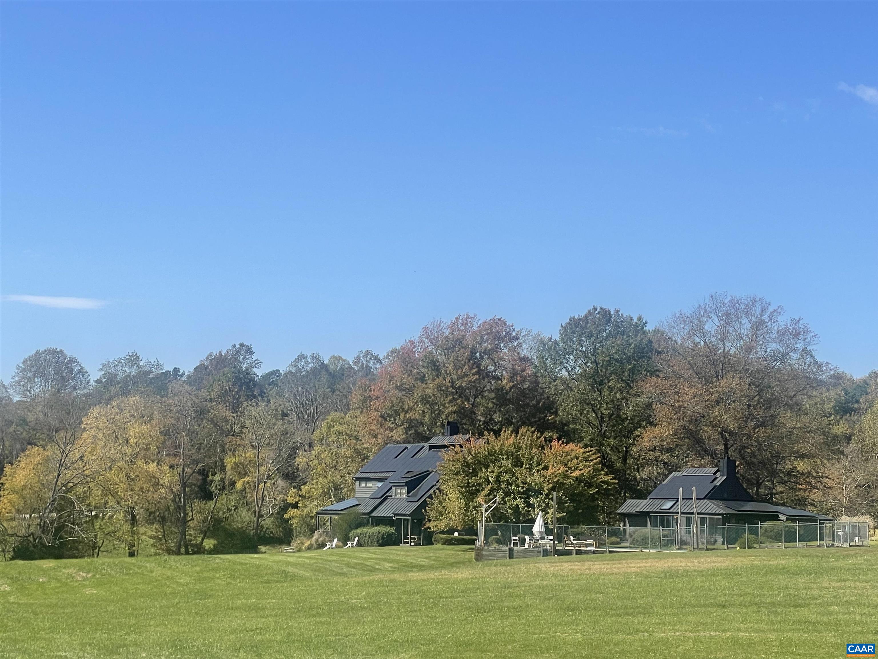 2525 RIDGE RD
