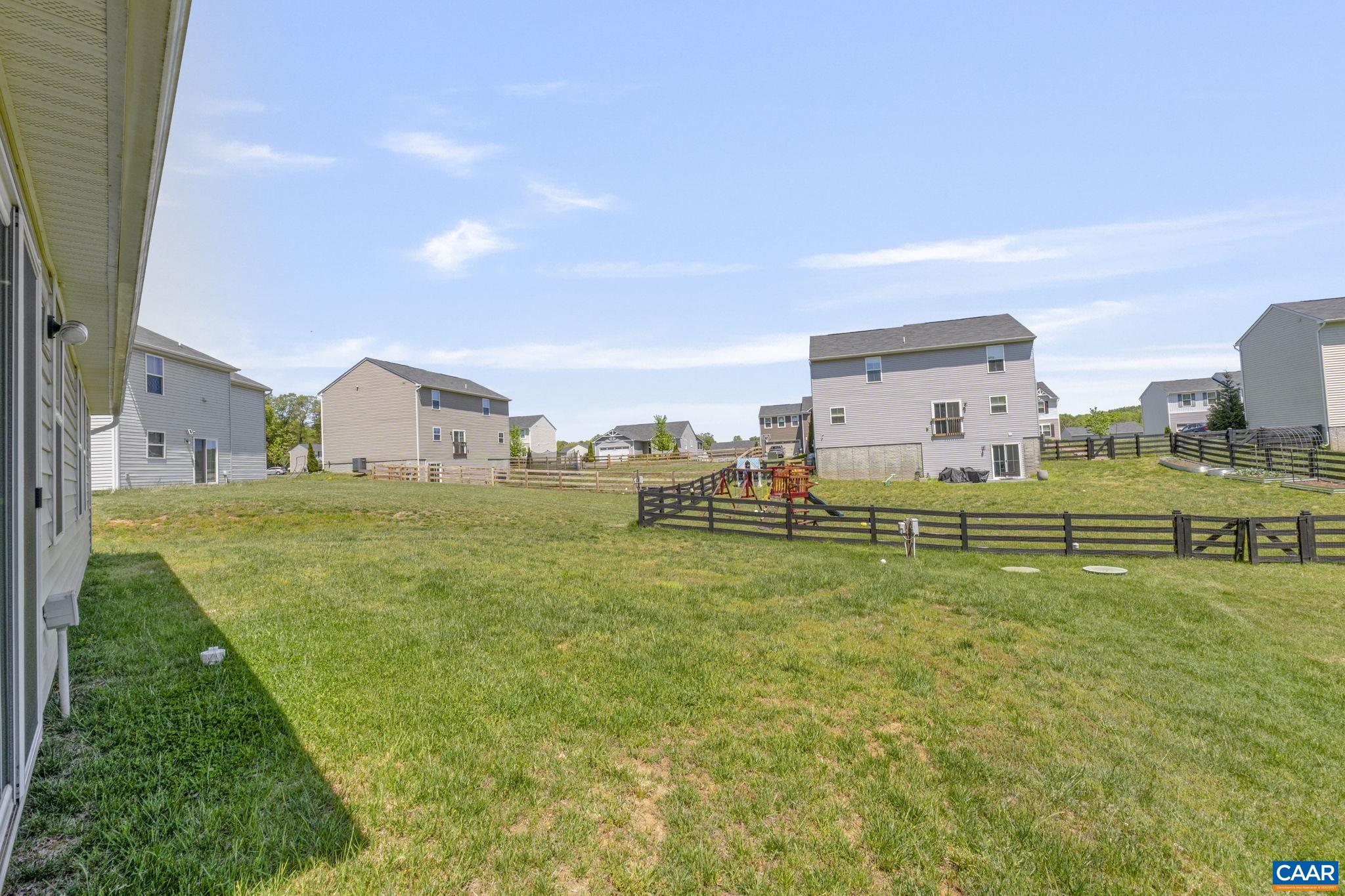 55 MANNIE CT