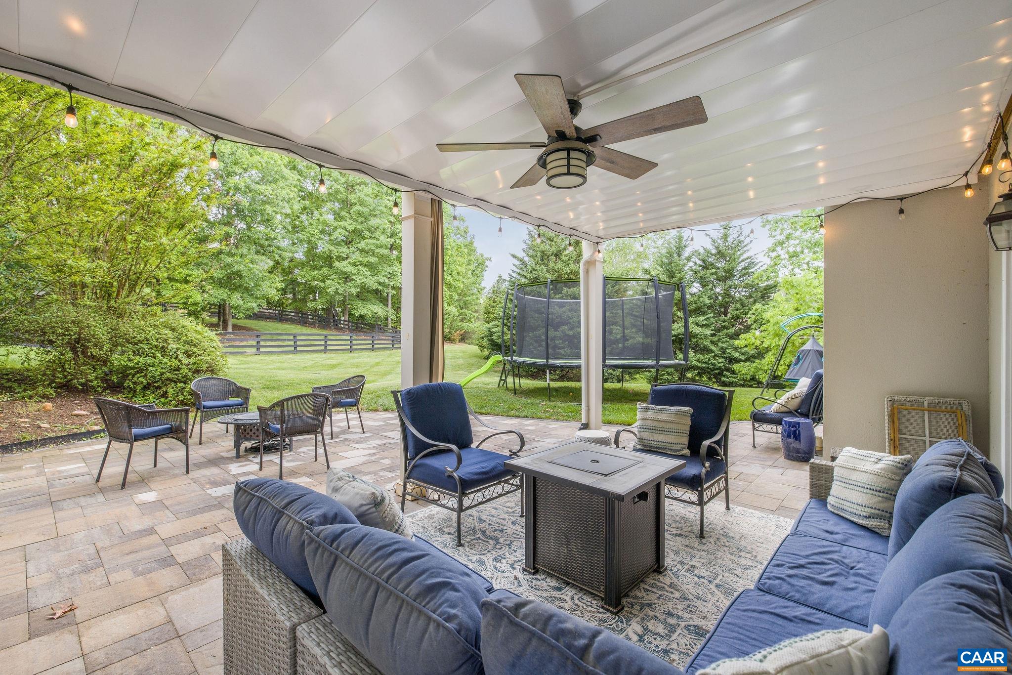 3399 DARBY RD