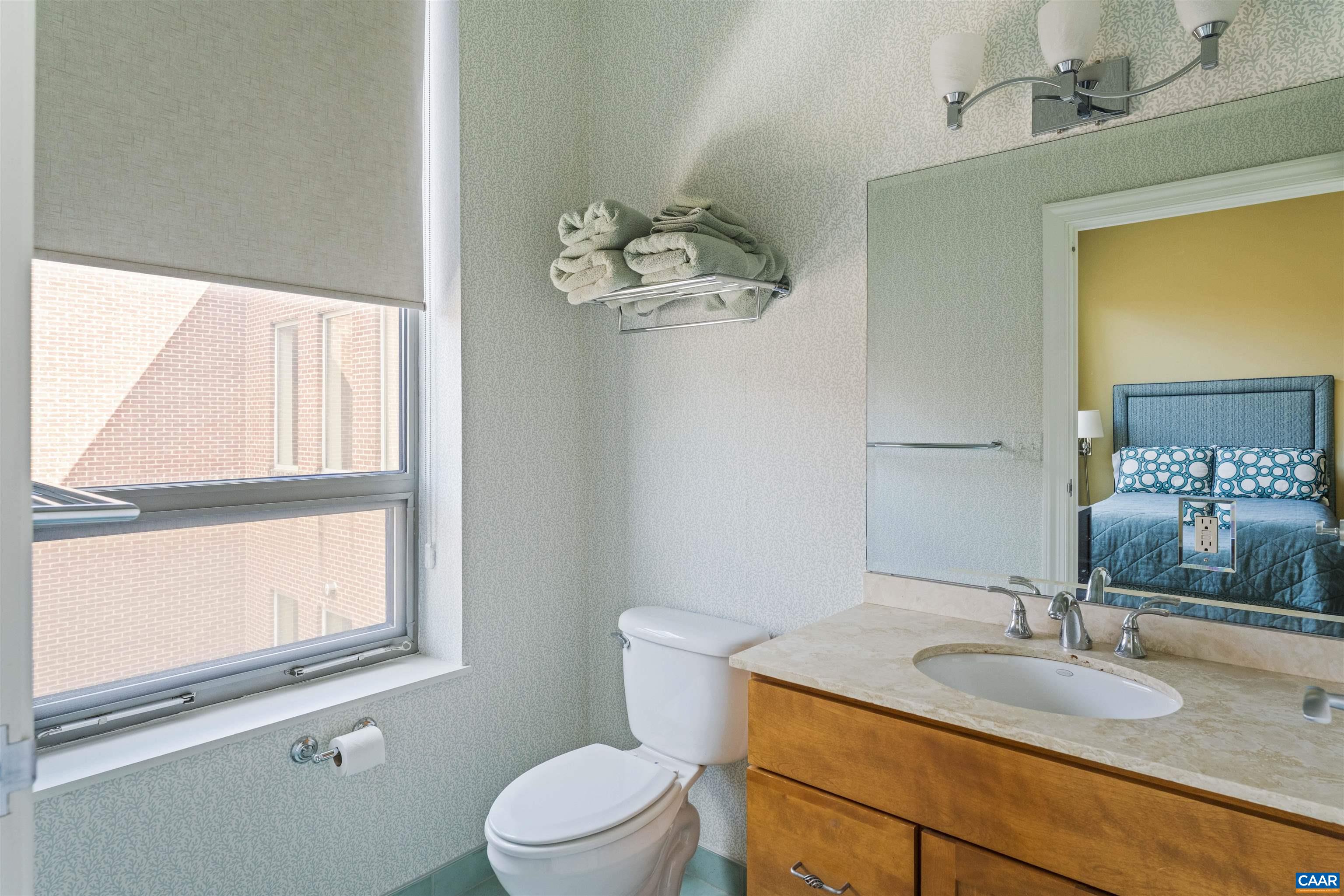 112 SE 5TH ST Unit: 5A