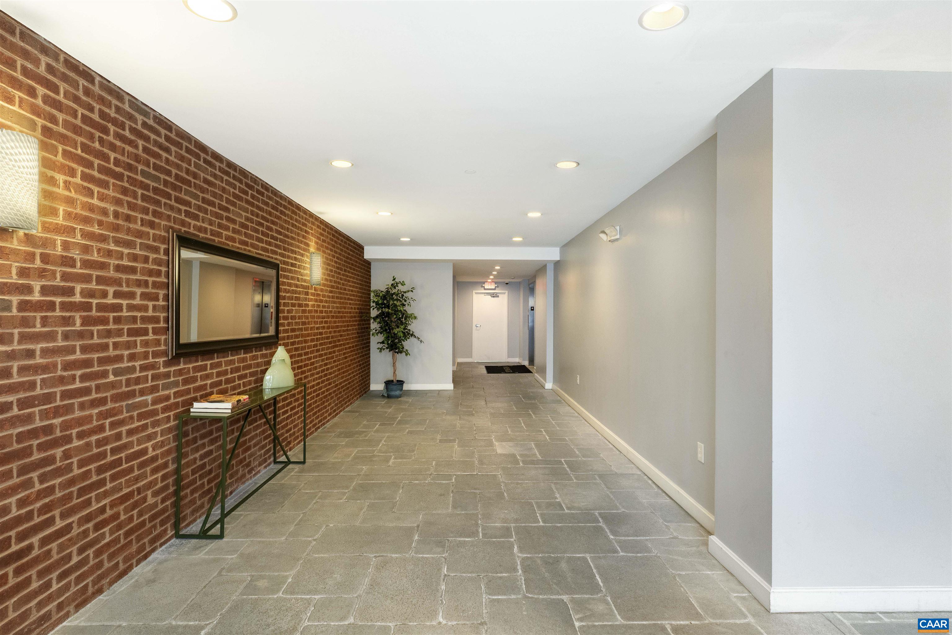 112 SE 5TH ST Unit: 5A