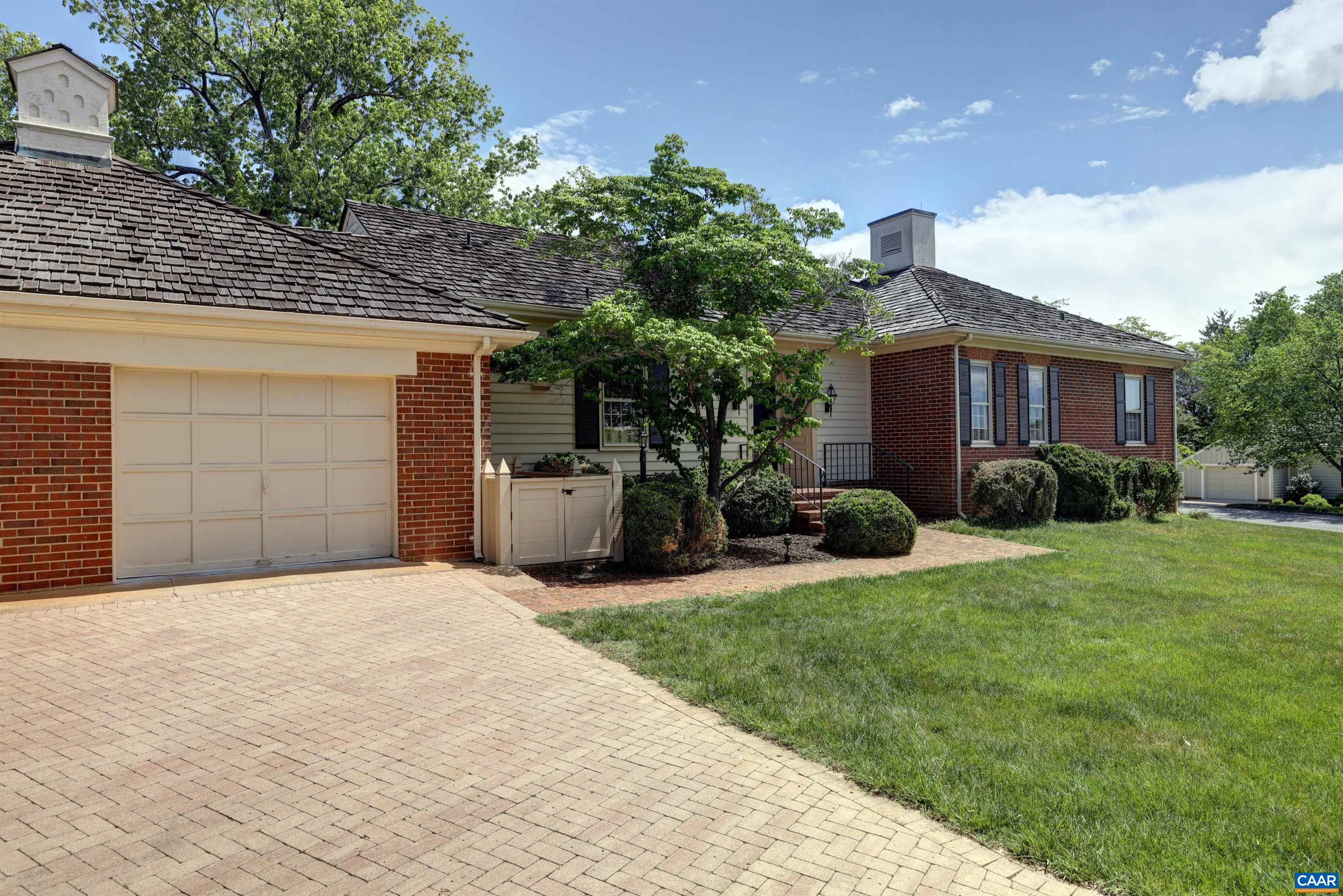 14 EDNAM VILLAGE ST