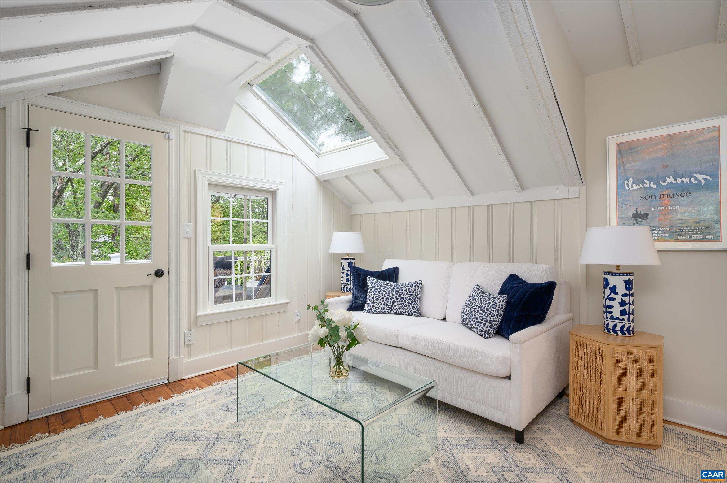 1600 OXFORD RD