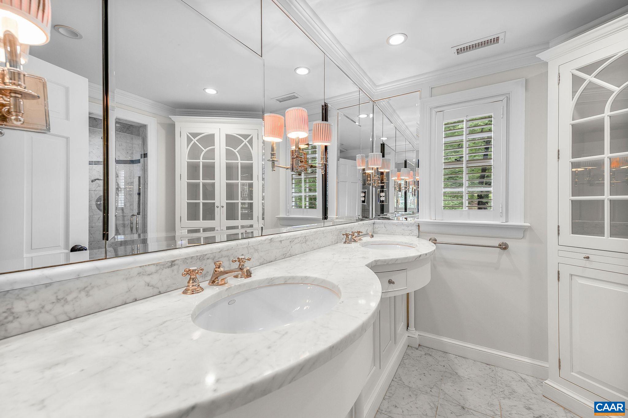 311 EDNAM DR