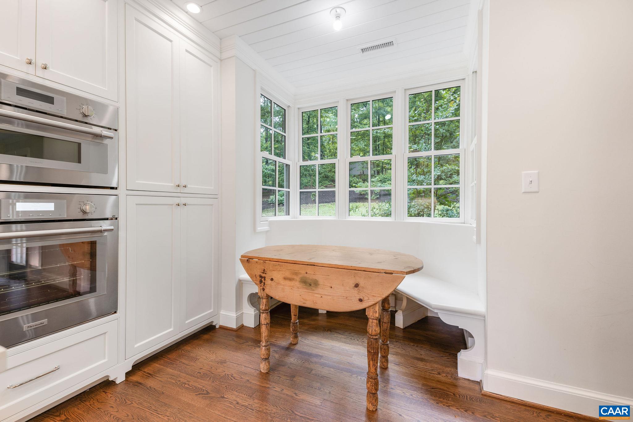 311 EDNAM DR