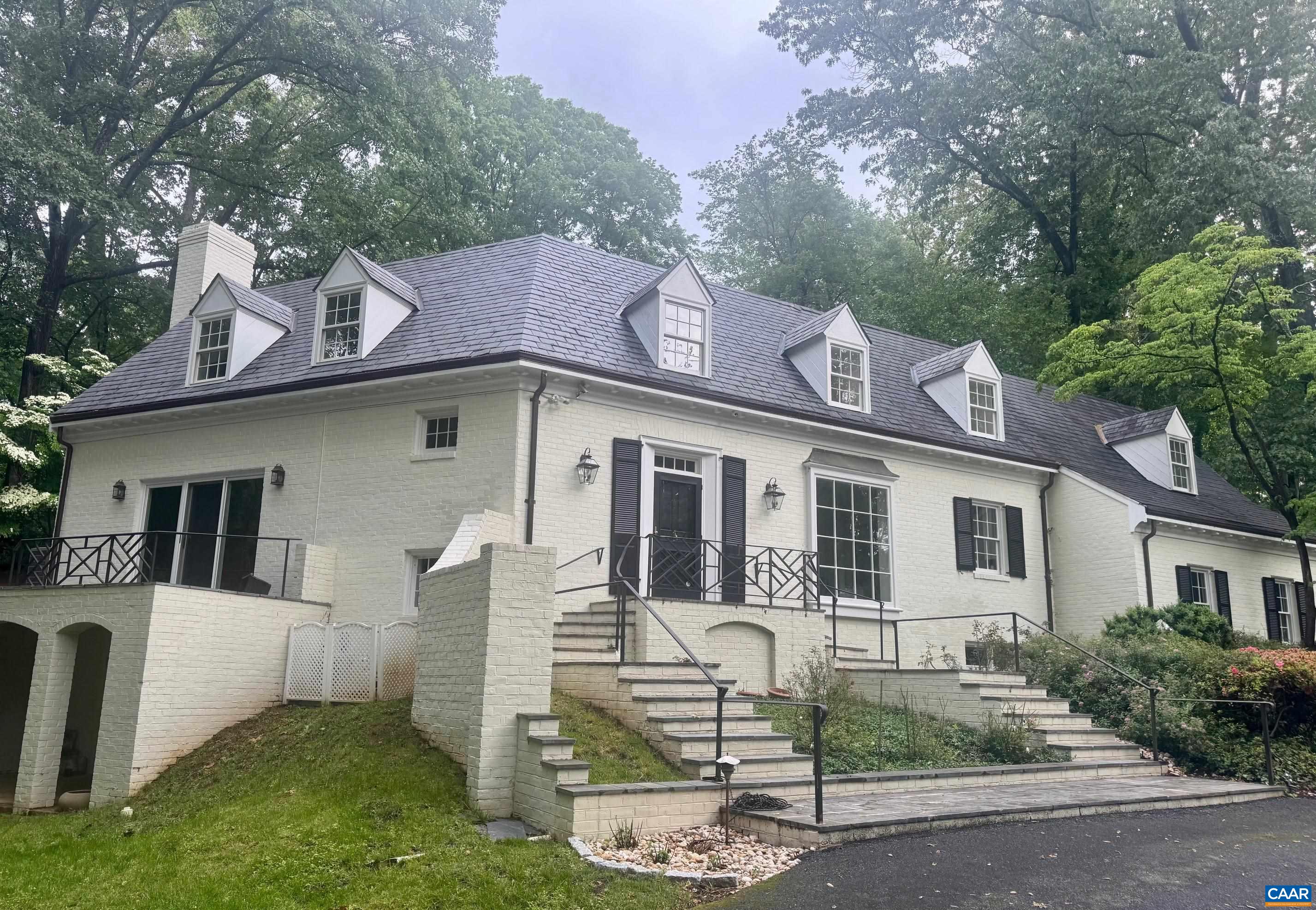 311 EDNAM DR
