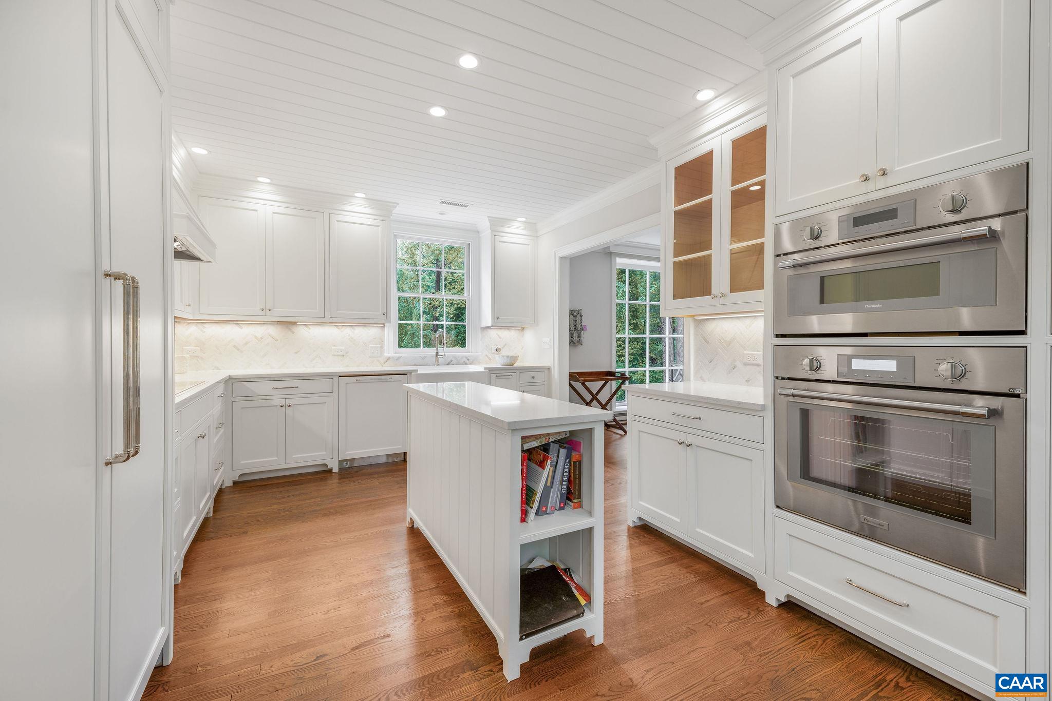 311 EDNAM DR