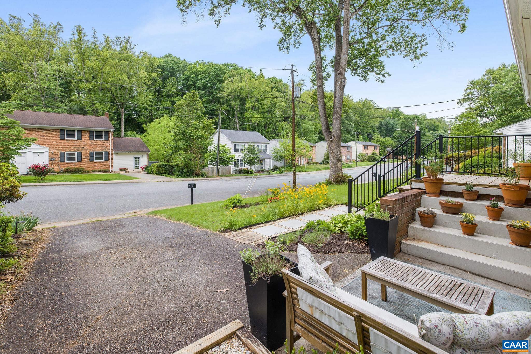 713 ROCK CREEK RD