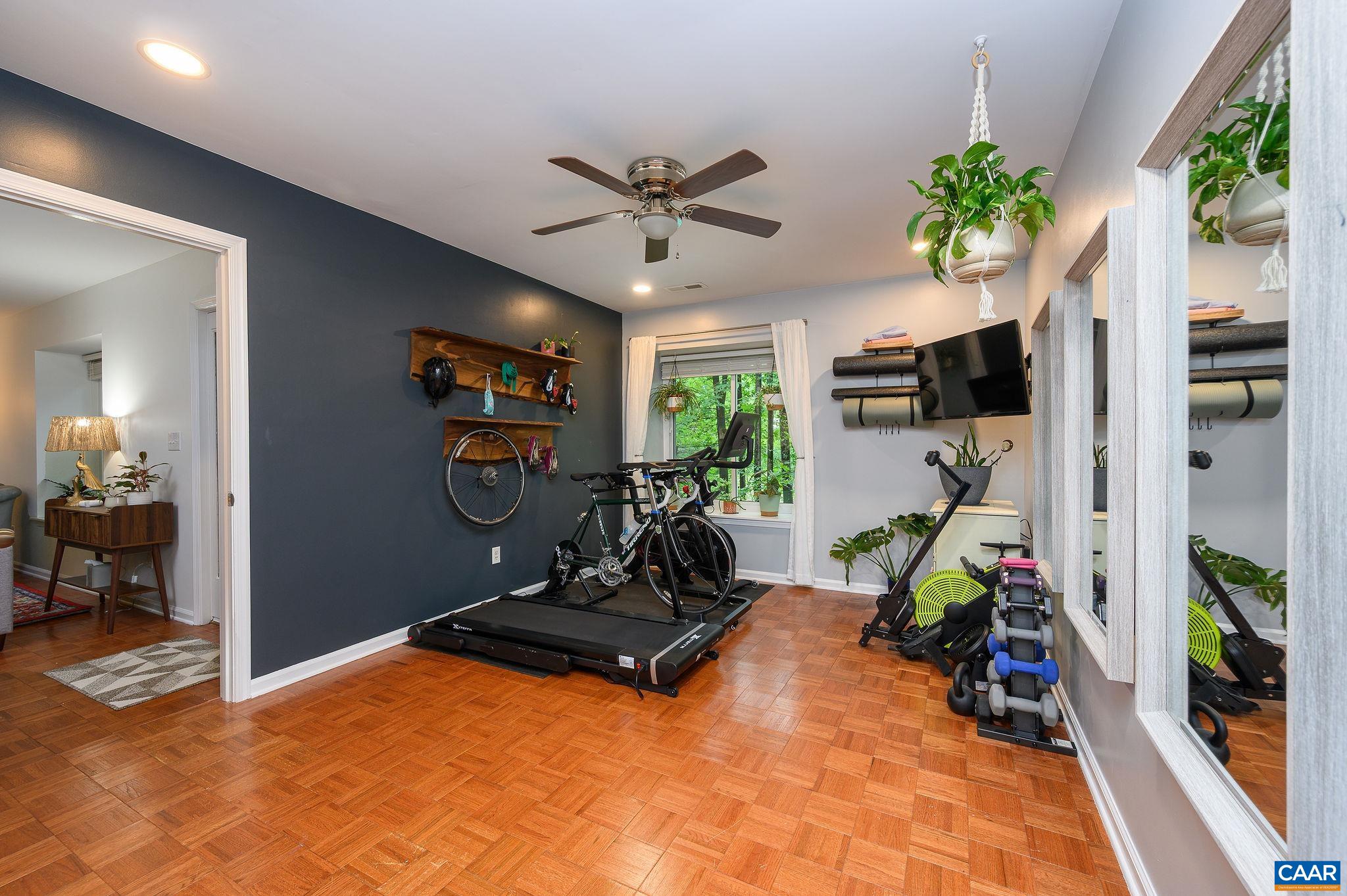 1464 GRAY STONE CT