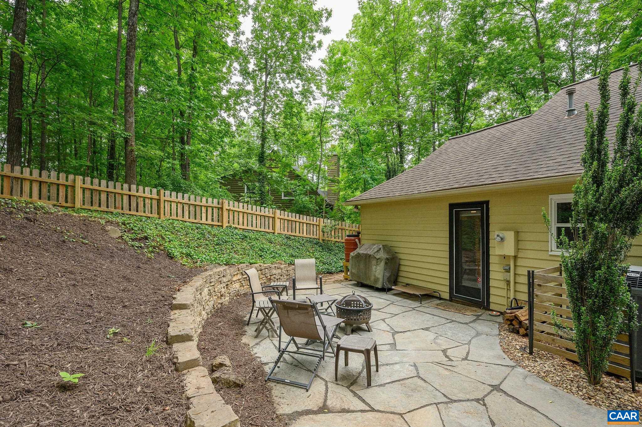 1464 GRAY STONE CT