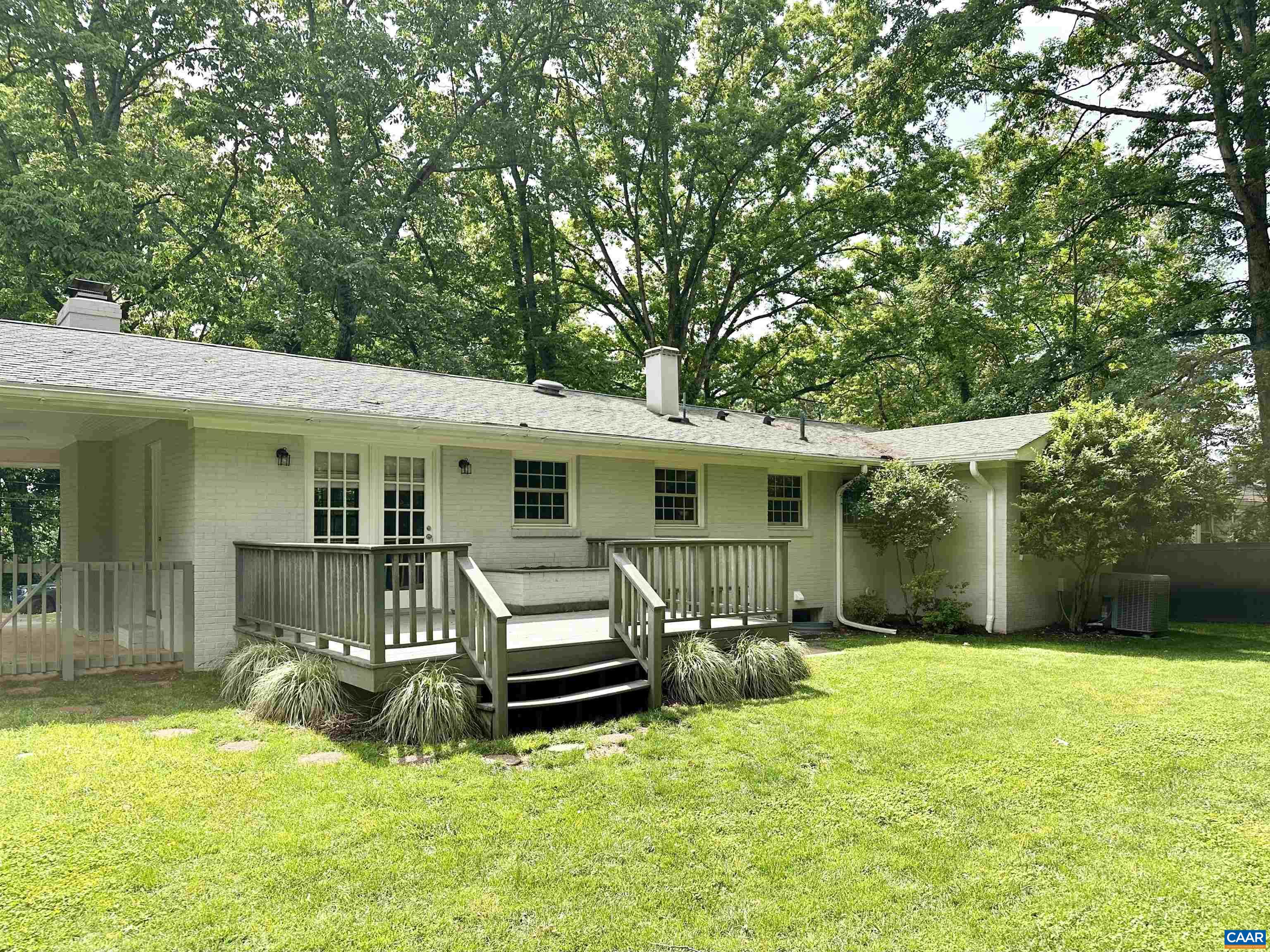 133 BENNINGTON RD