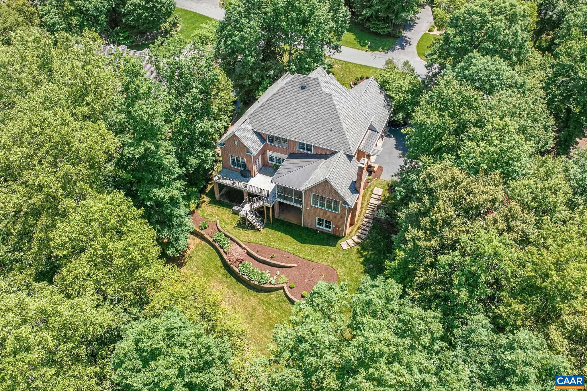 3260 Melrose Ln