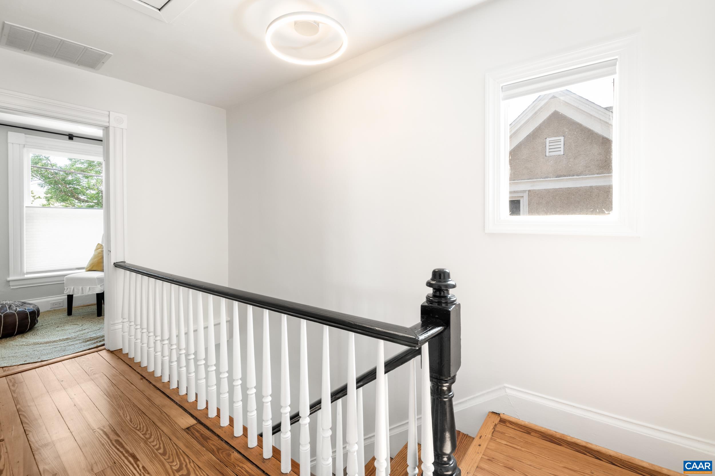 816 BELMONT AVE
