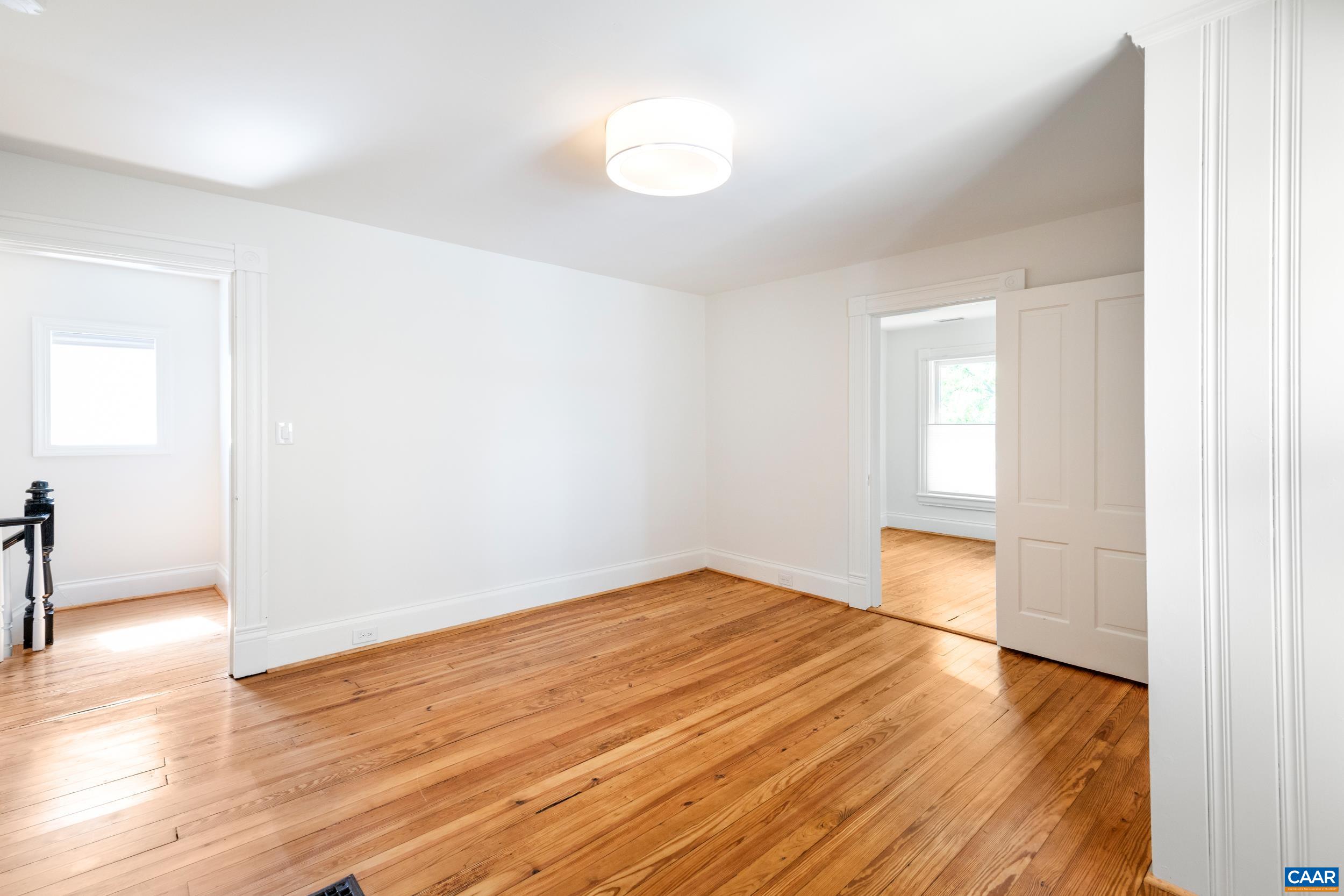 816 BELMONT AVE