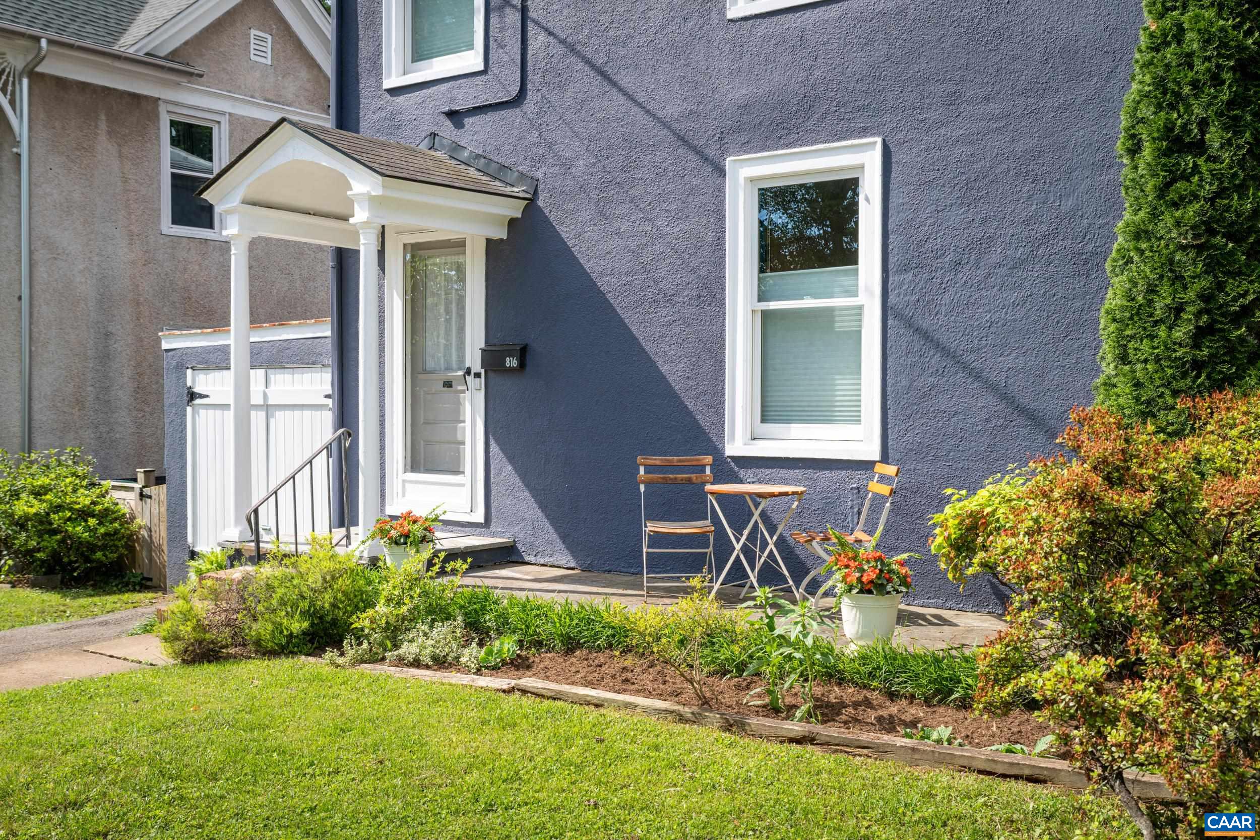 816 BELMONT AVE