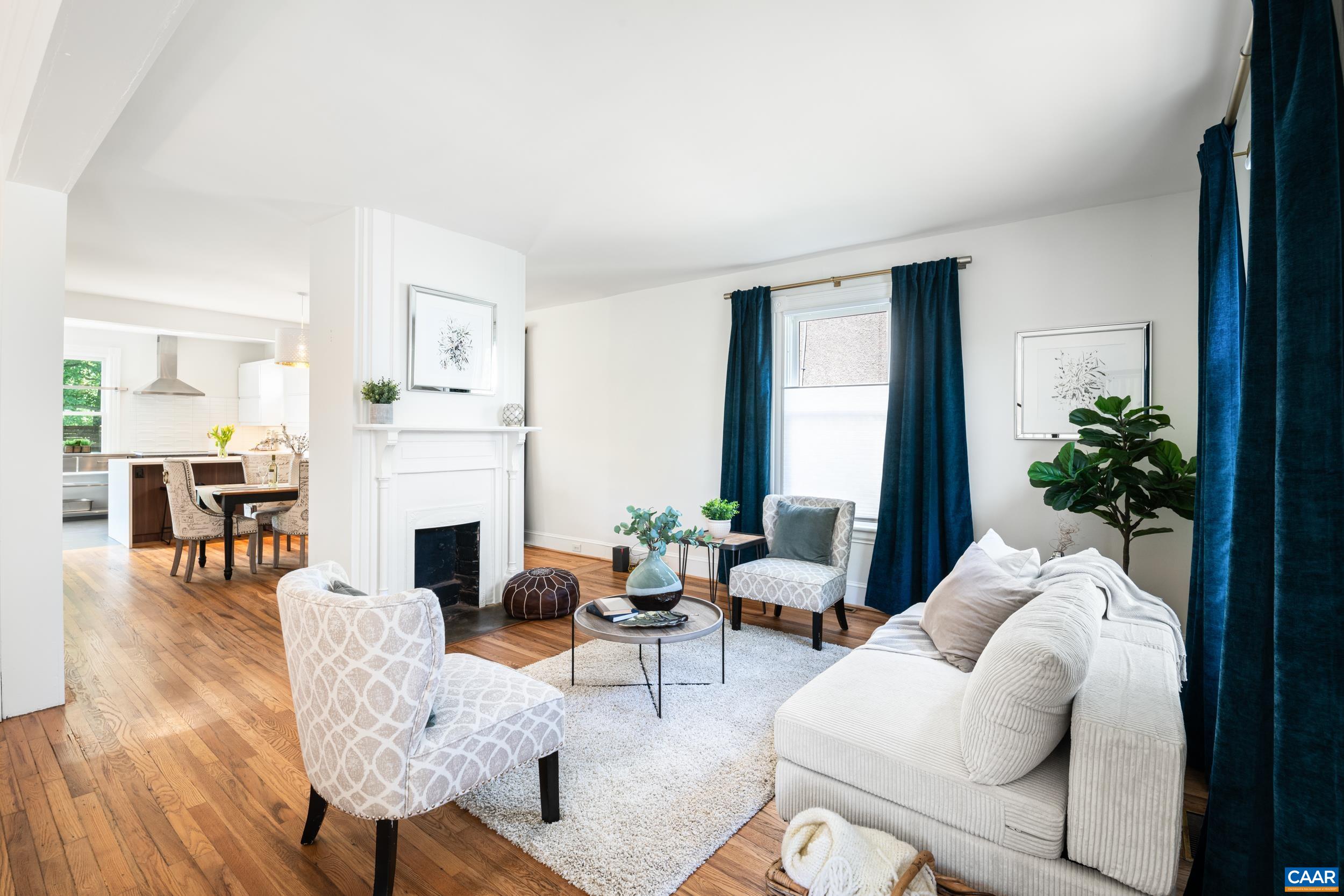 816 BELMONT AVE