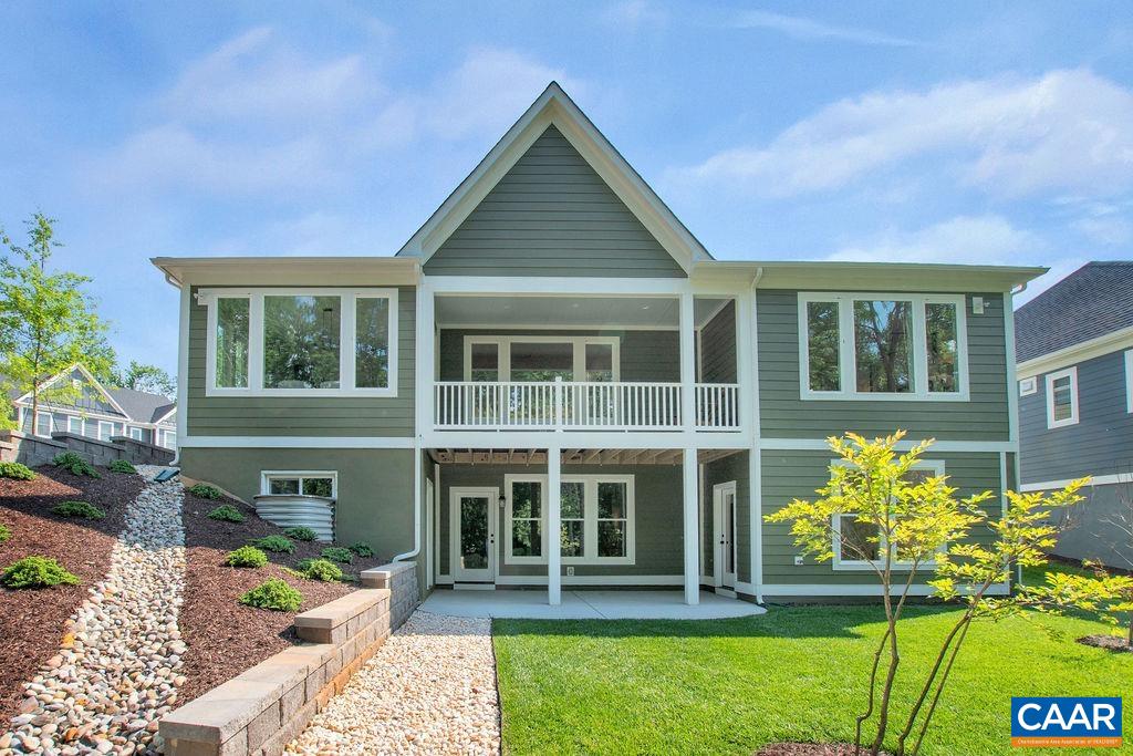 39 PERSIMMON WAY