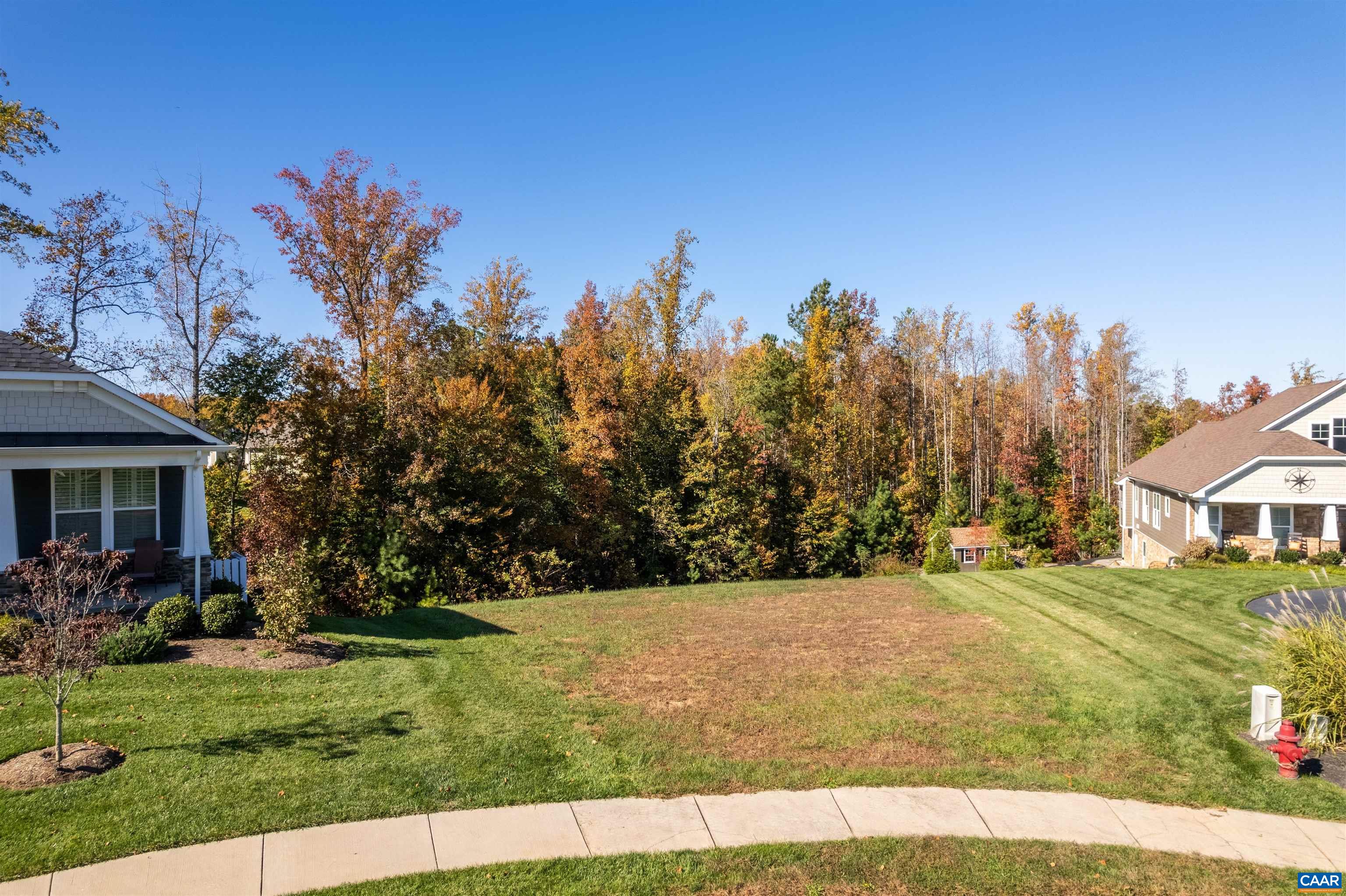 39 PERSIMMON WAY