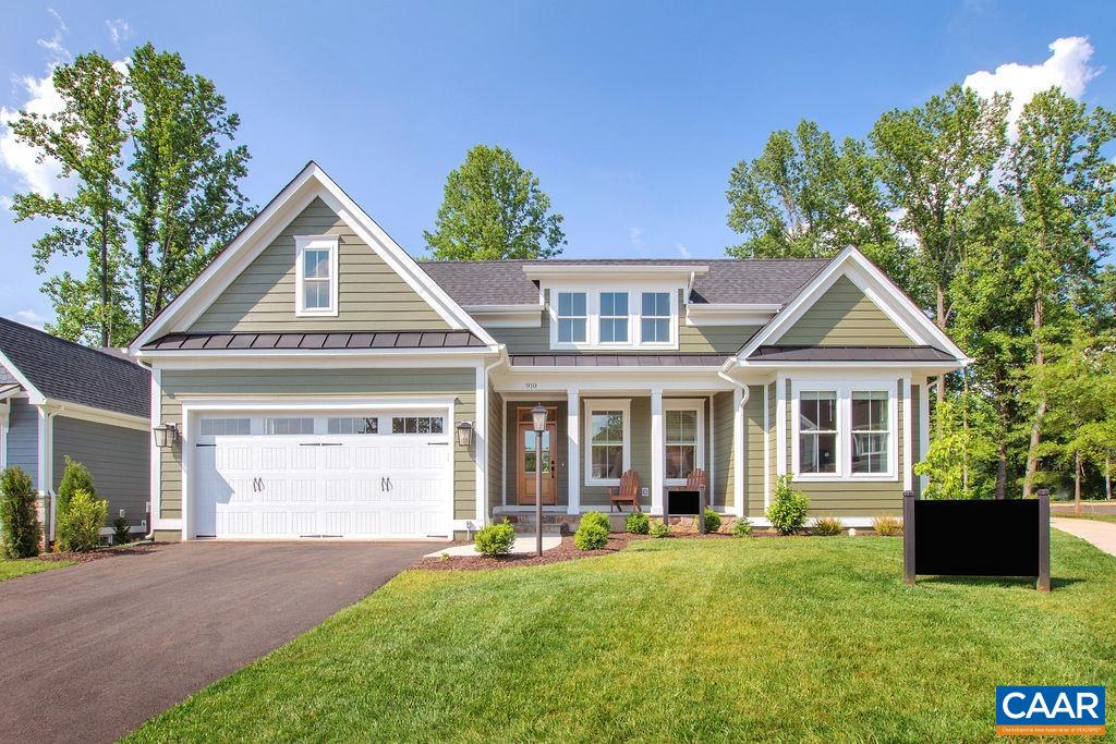 39 PERSIMMON WAY