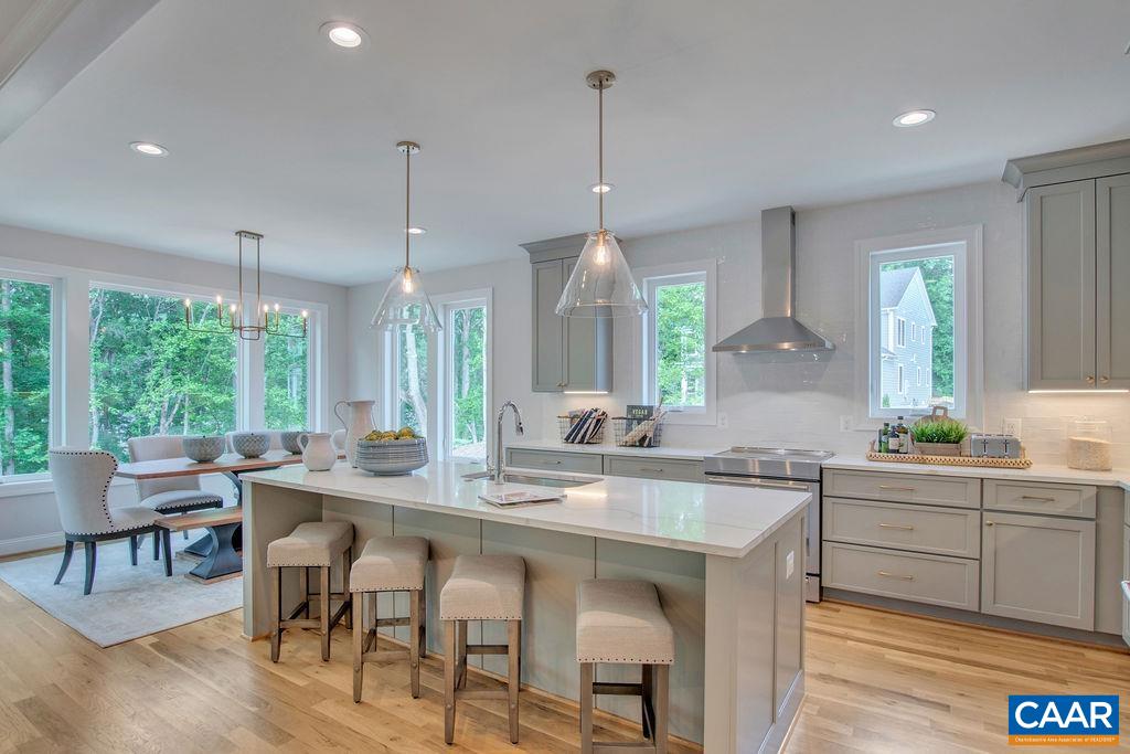 39 PERSIMMON WAY