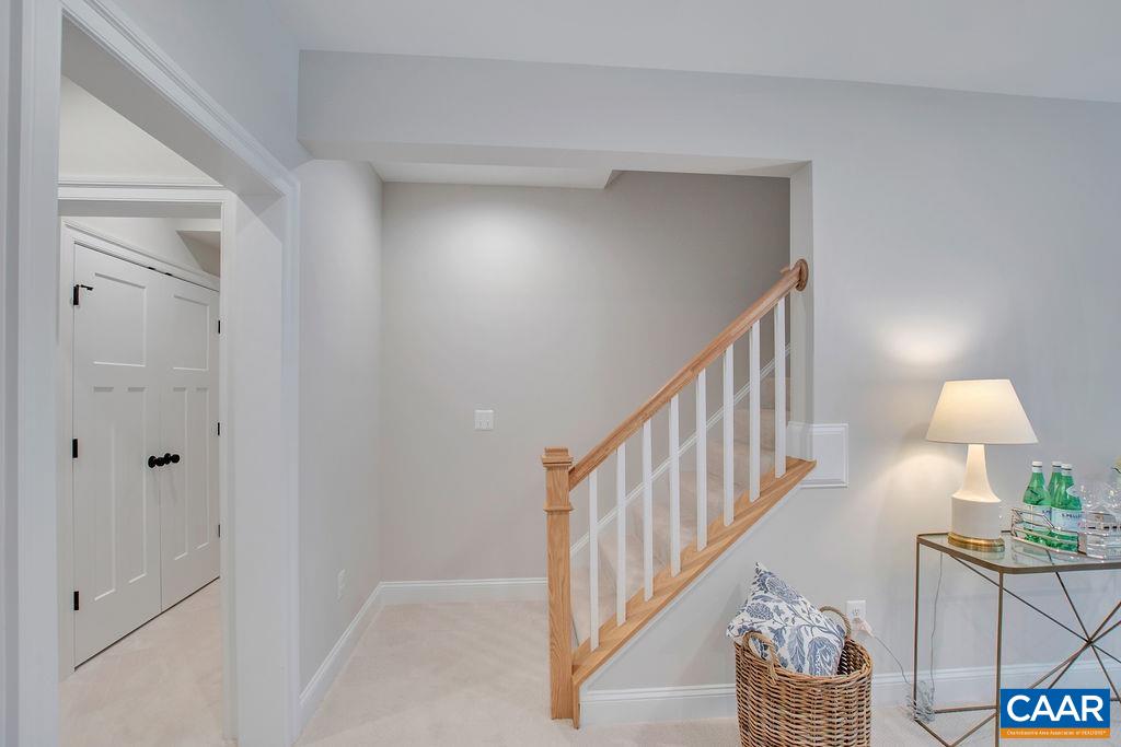 39 PERSIMMON WAY