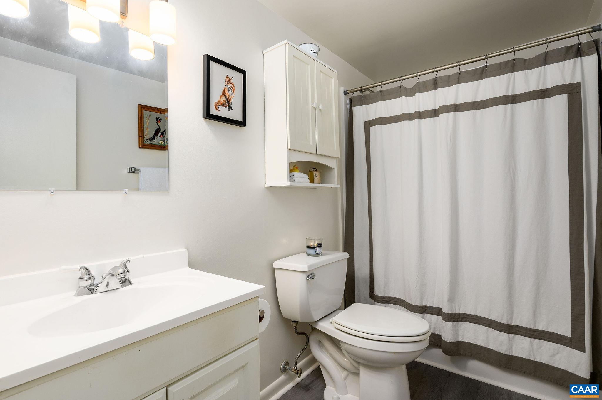 1092 SLATE HILL DR