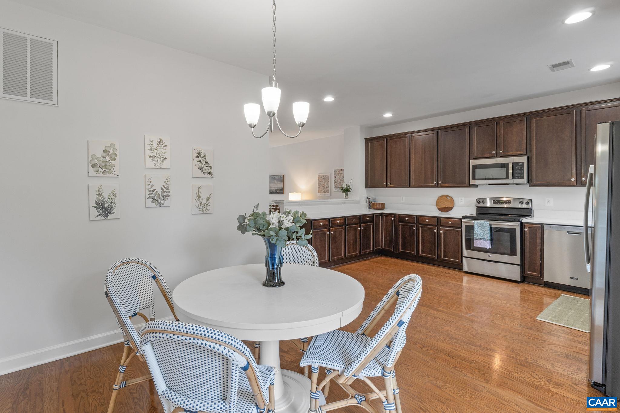 1277 HADEN PL