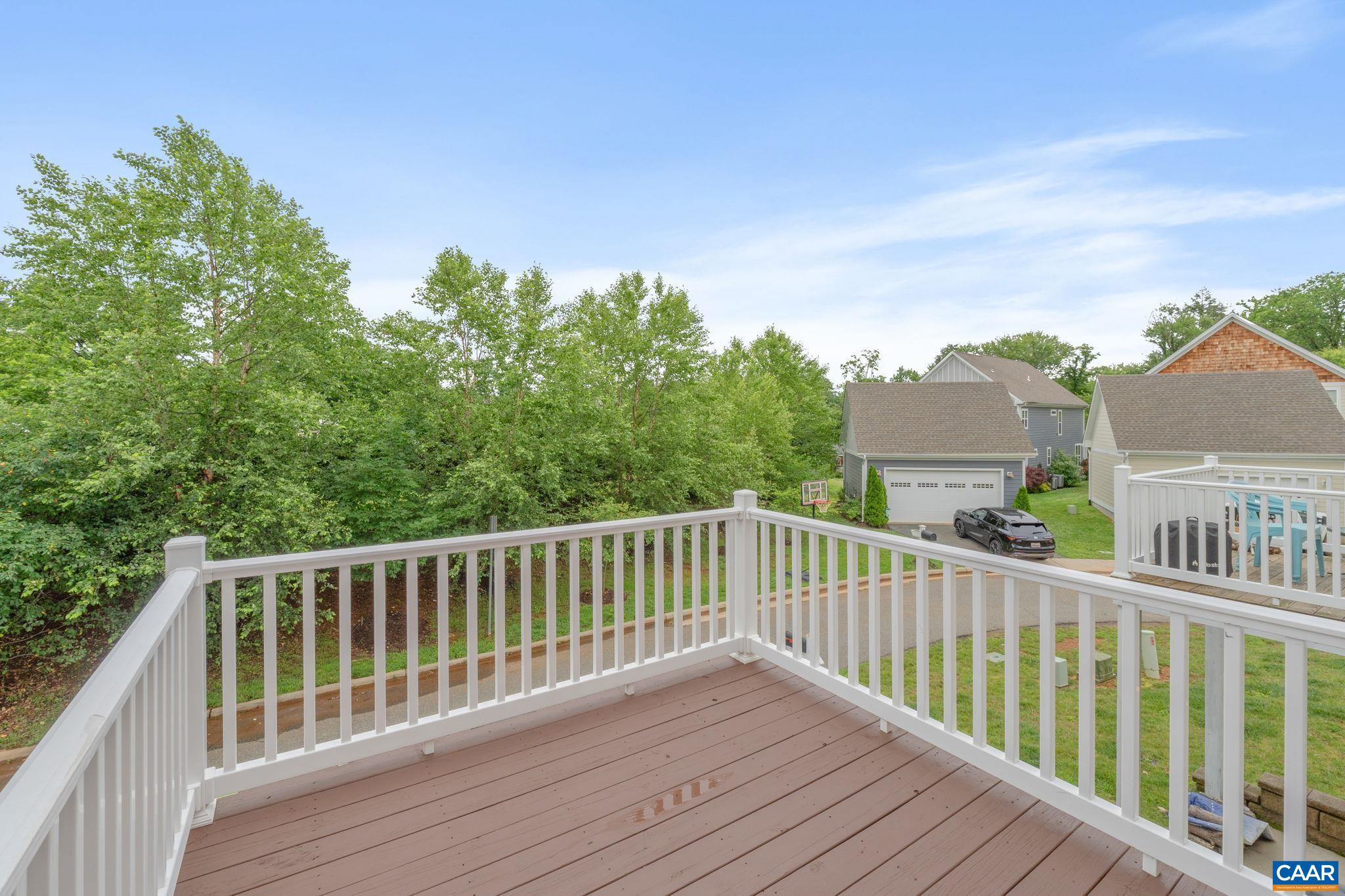1277 HADEN PL