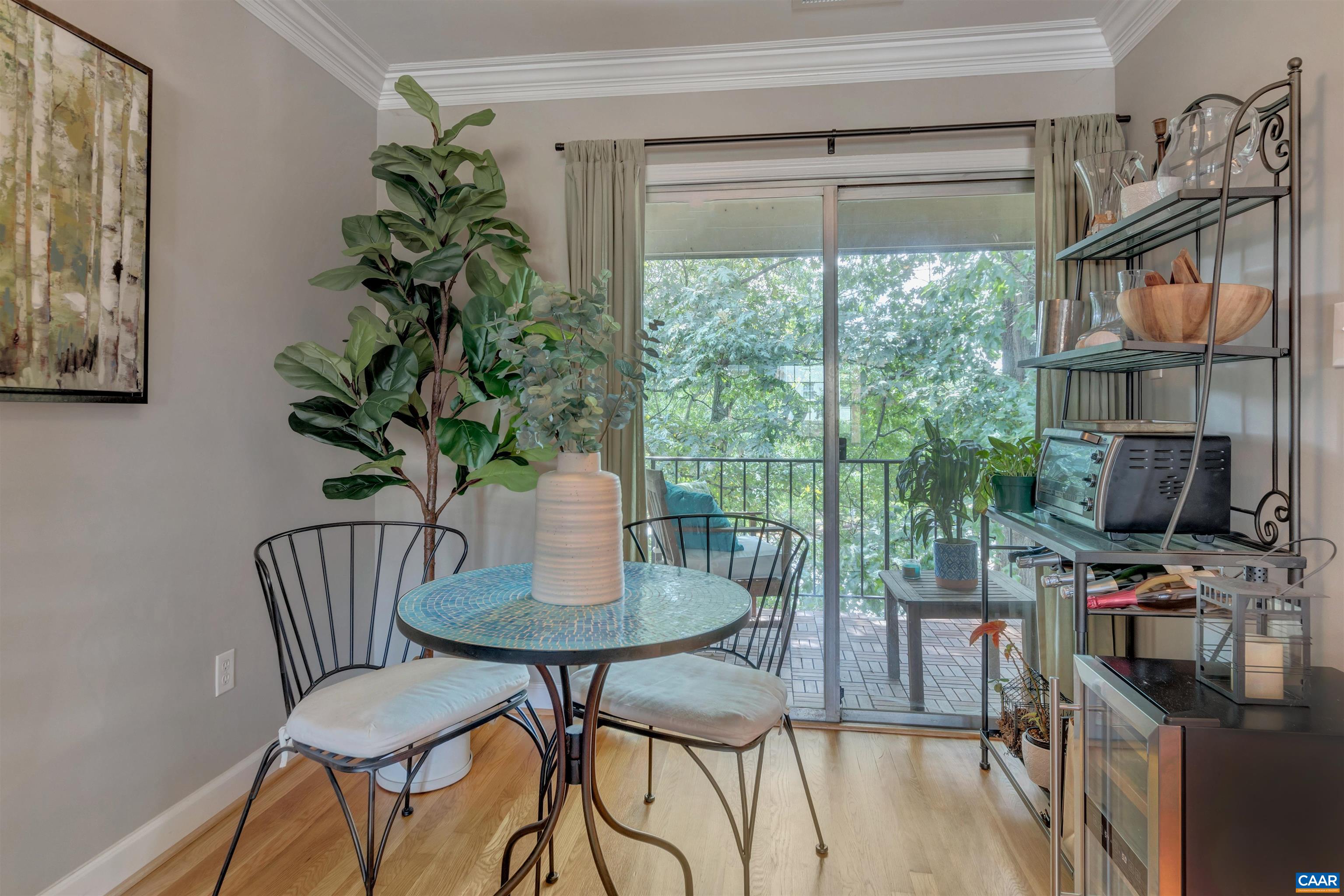 2421 BARRACKS PL Unit: 4